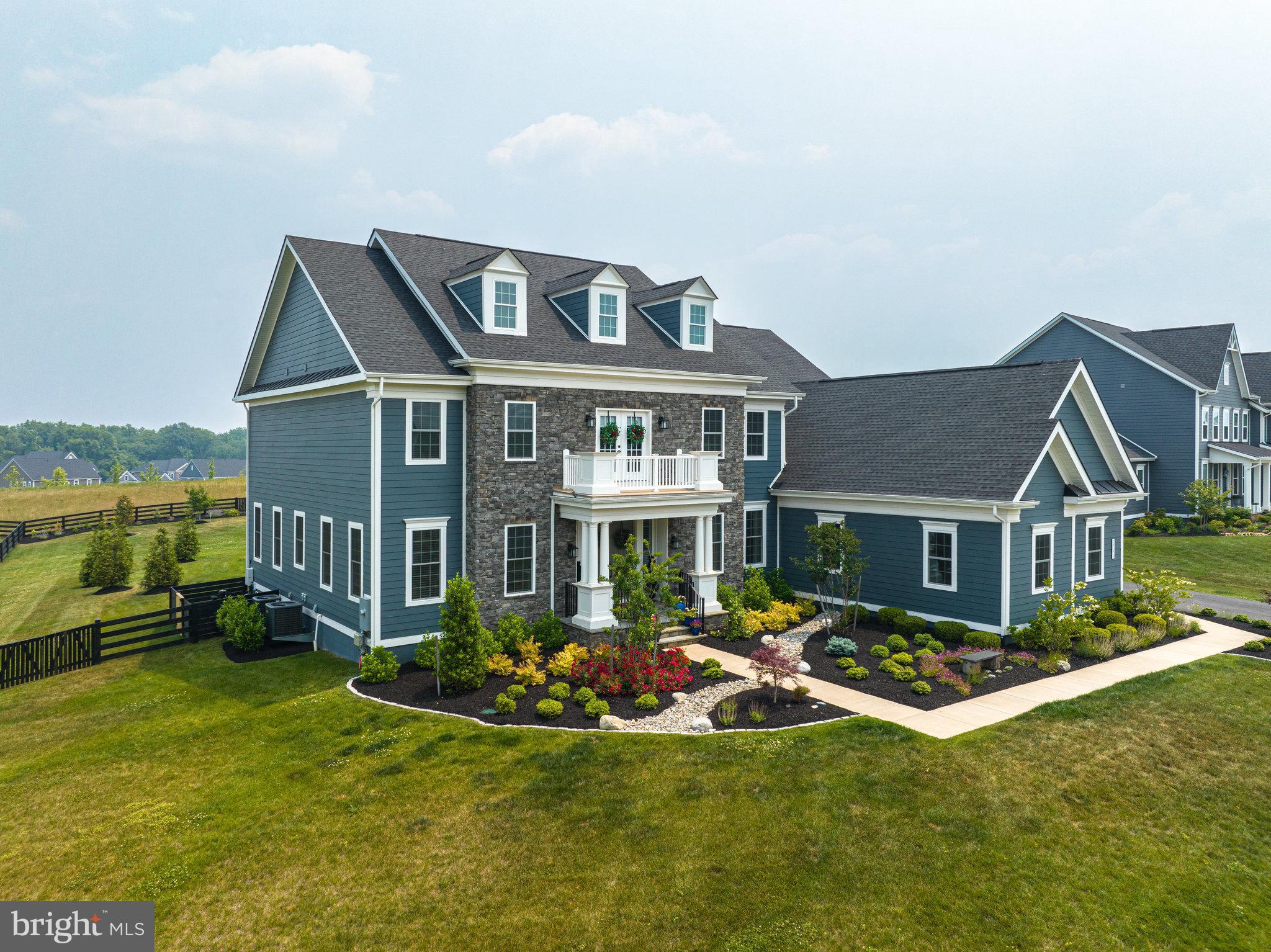 GREENS SOUTH AT WILLOWSF - Residential