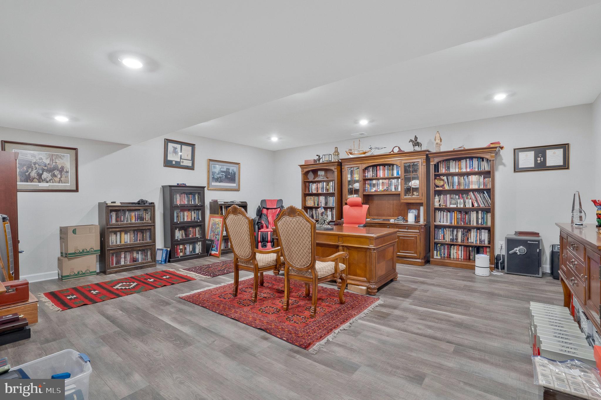 GREENS SOUTH AT WILLOWSF - Residential