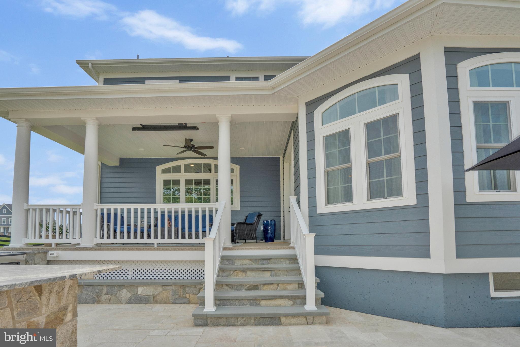 GREENS SOUTH AT WILLOWSF - Residential