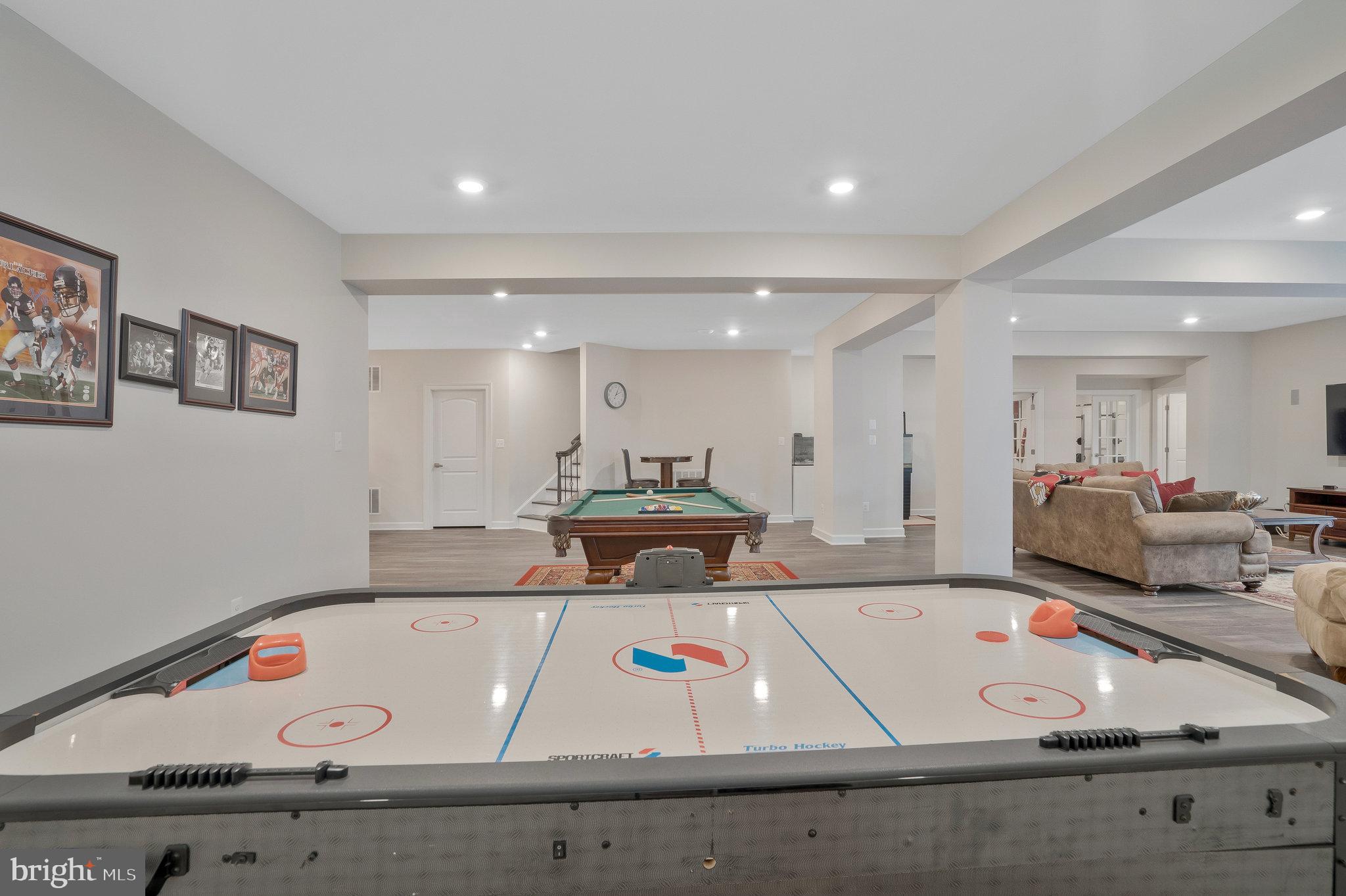 GREENS SOUTH AT WILLOWSF - Residential