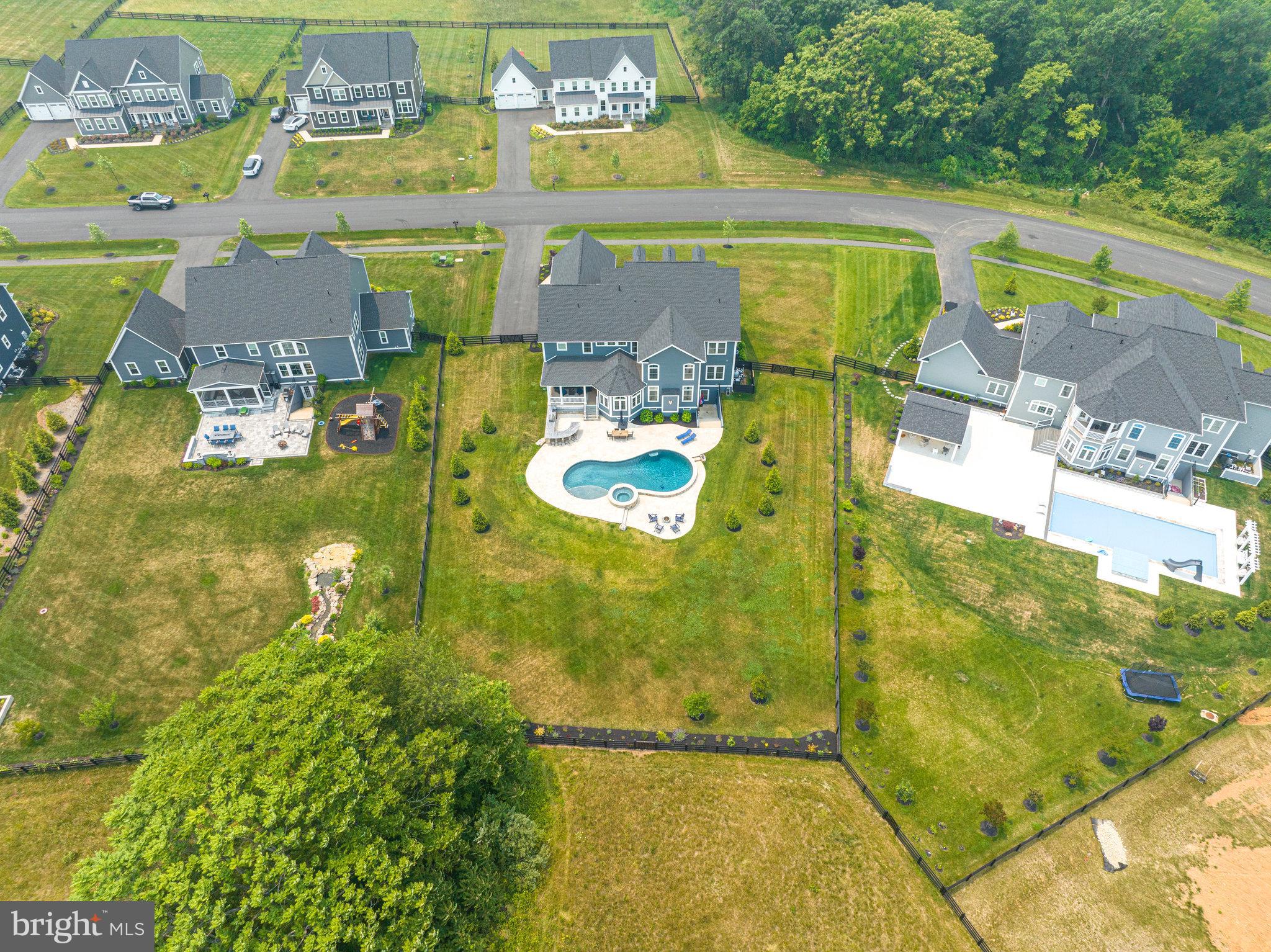 GREENS SOUTH AT WILLOWSF - Residential