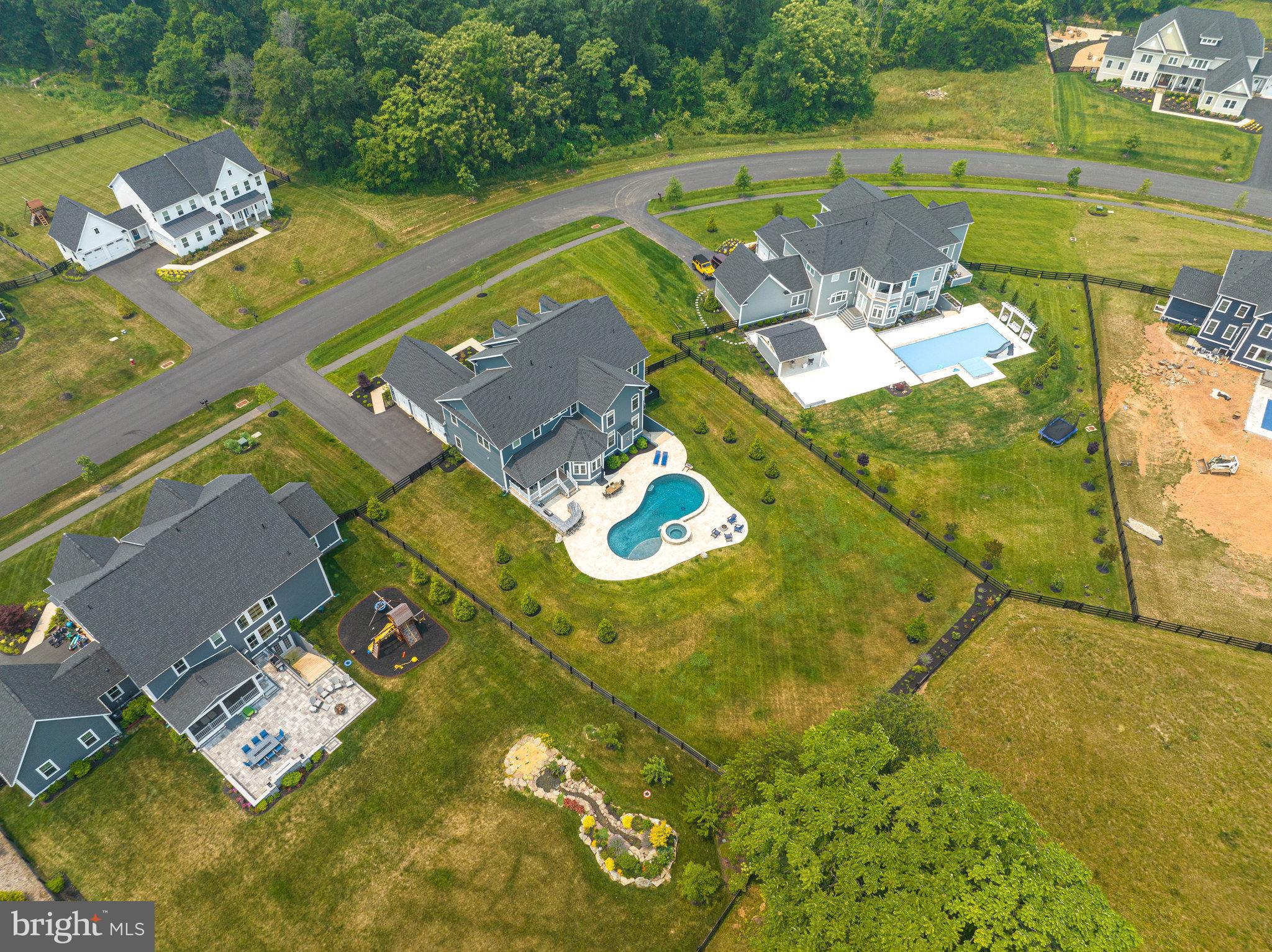 GREENS SOUTH AT WILLOWSF - Residential