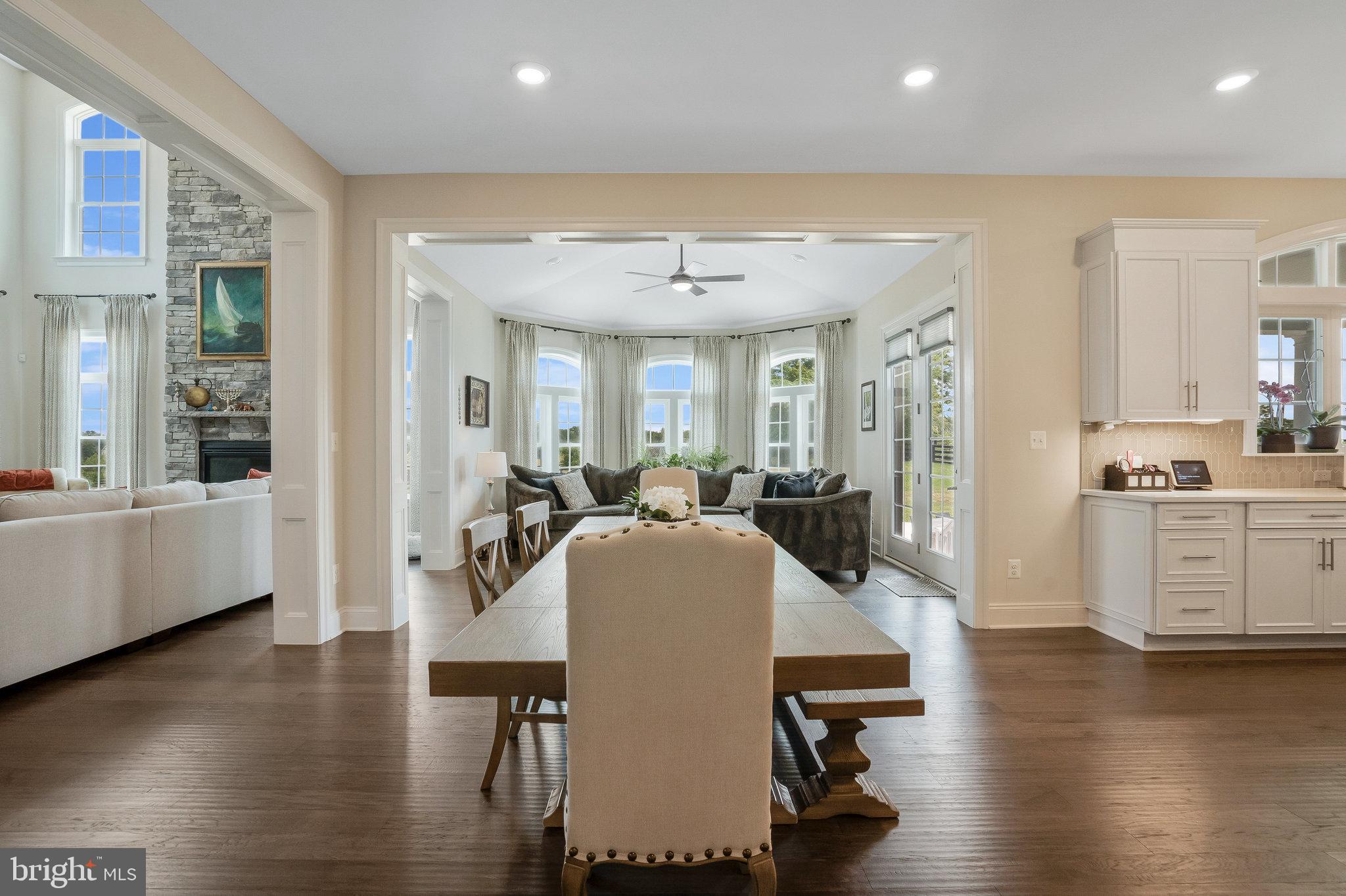 GREENS SOUTH AT WILLOWSF - Residential