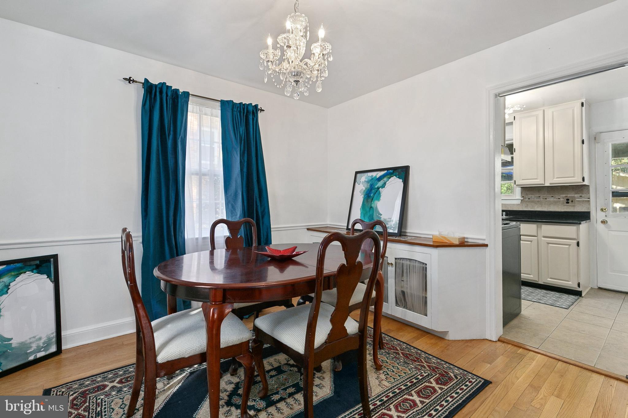 COLLEGE PARK - Residential