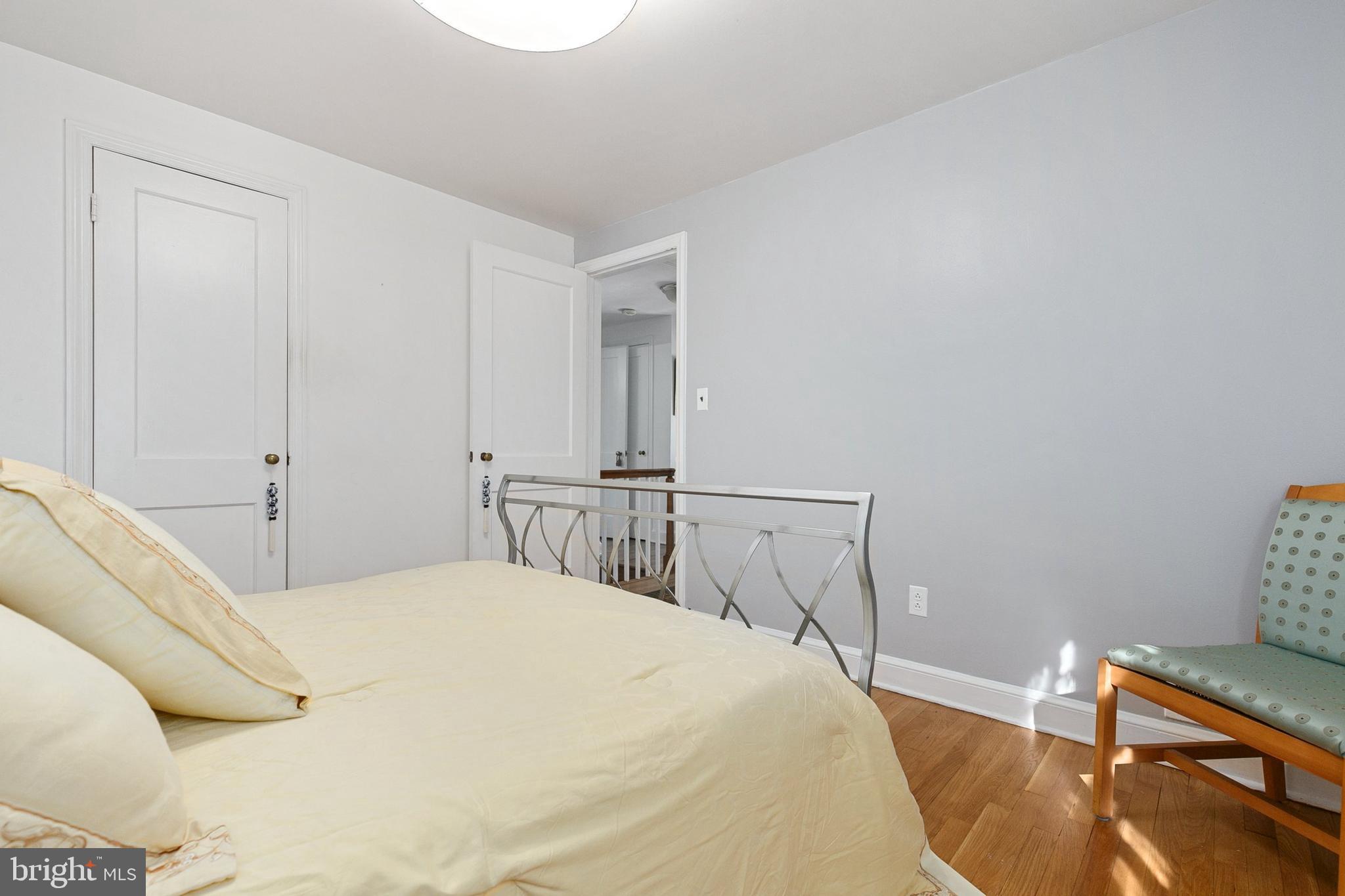 COLLEGE PARK - Residential