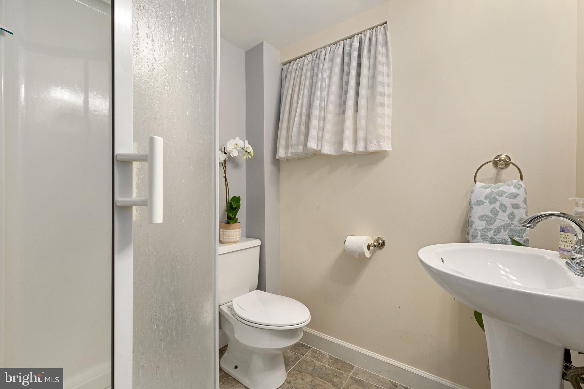 COLLEGE PARK - Residential