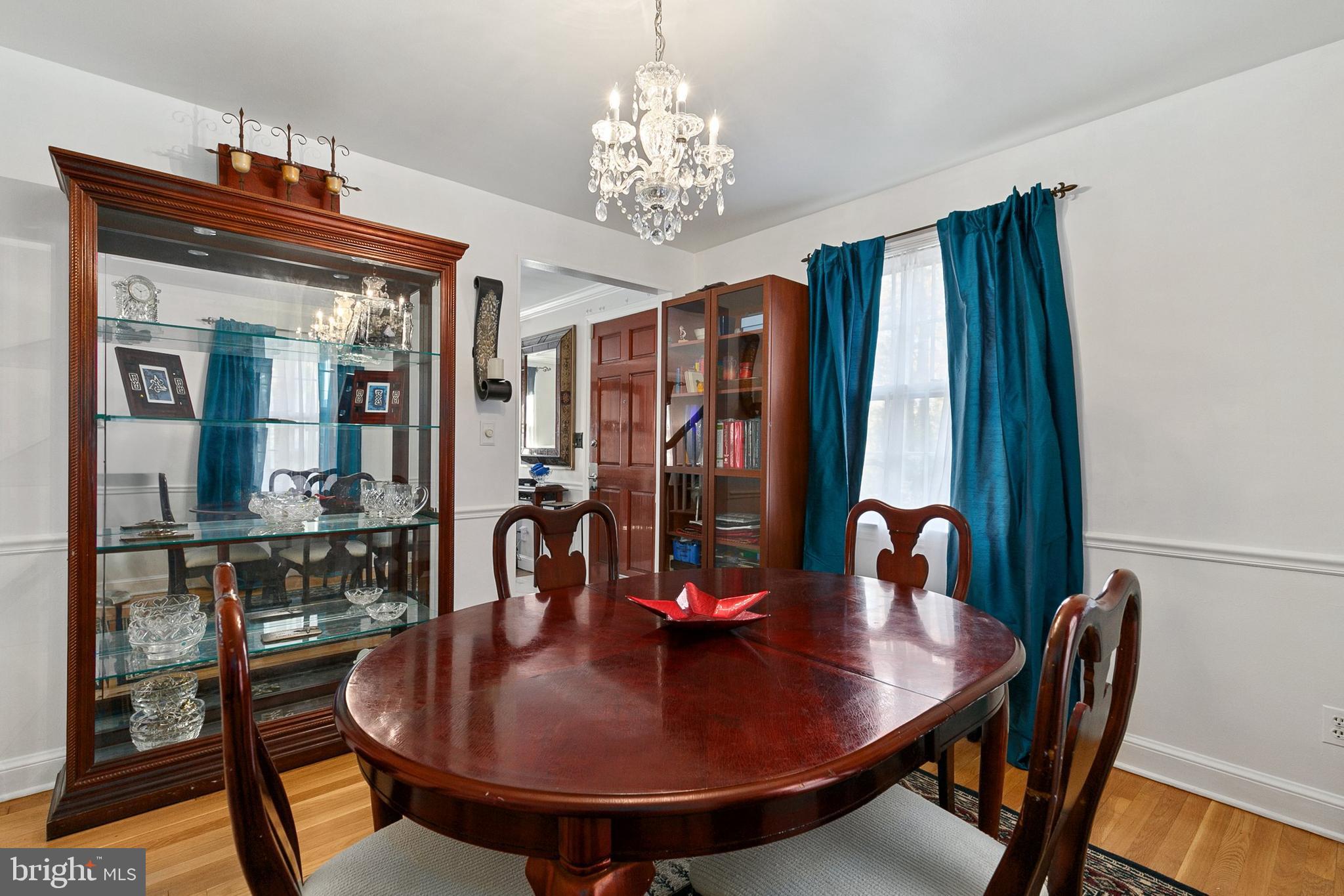 COLLEGE PARK - Residential