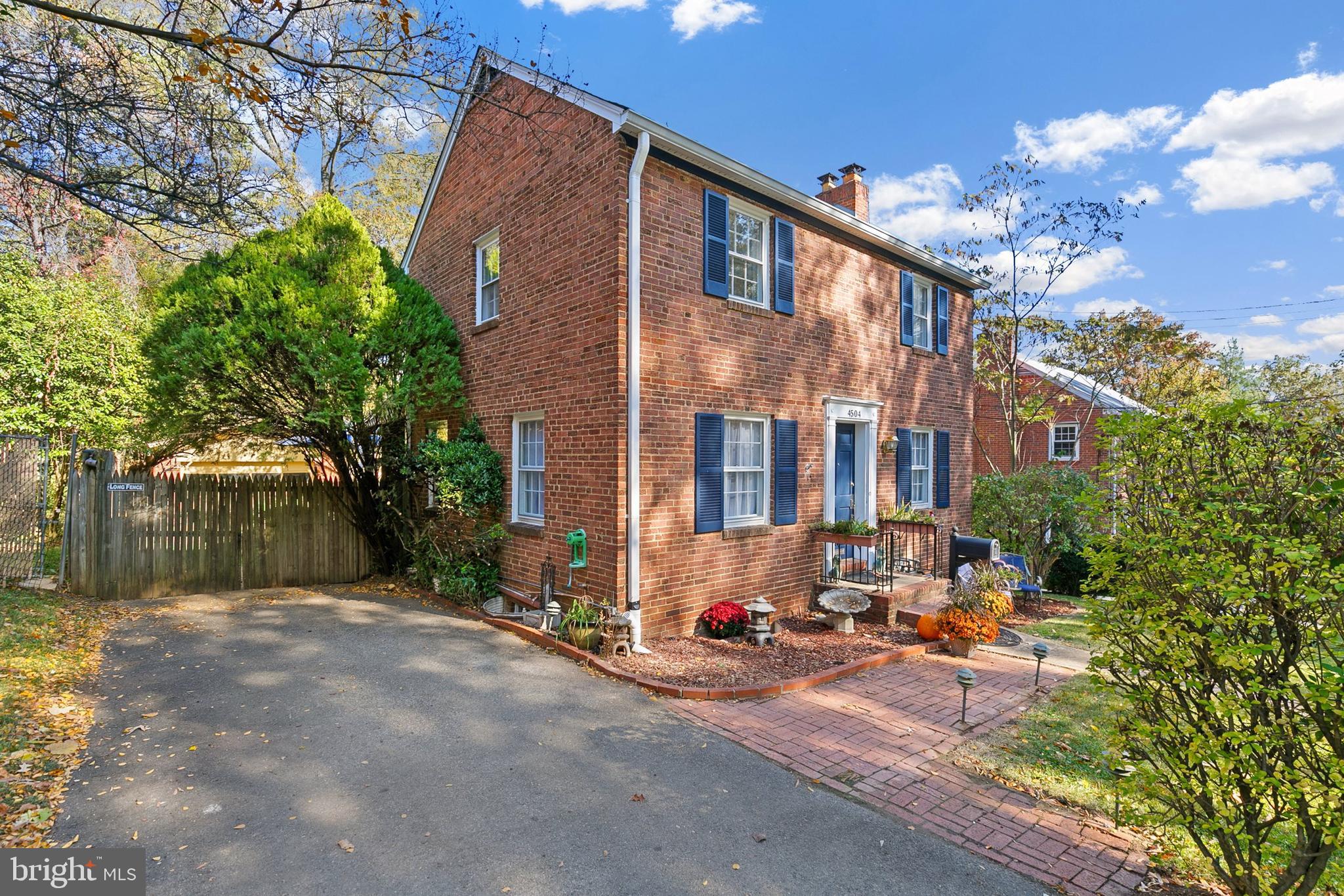 COLLEGE PARK - Residential