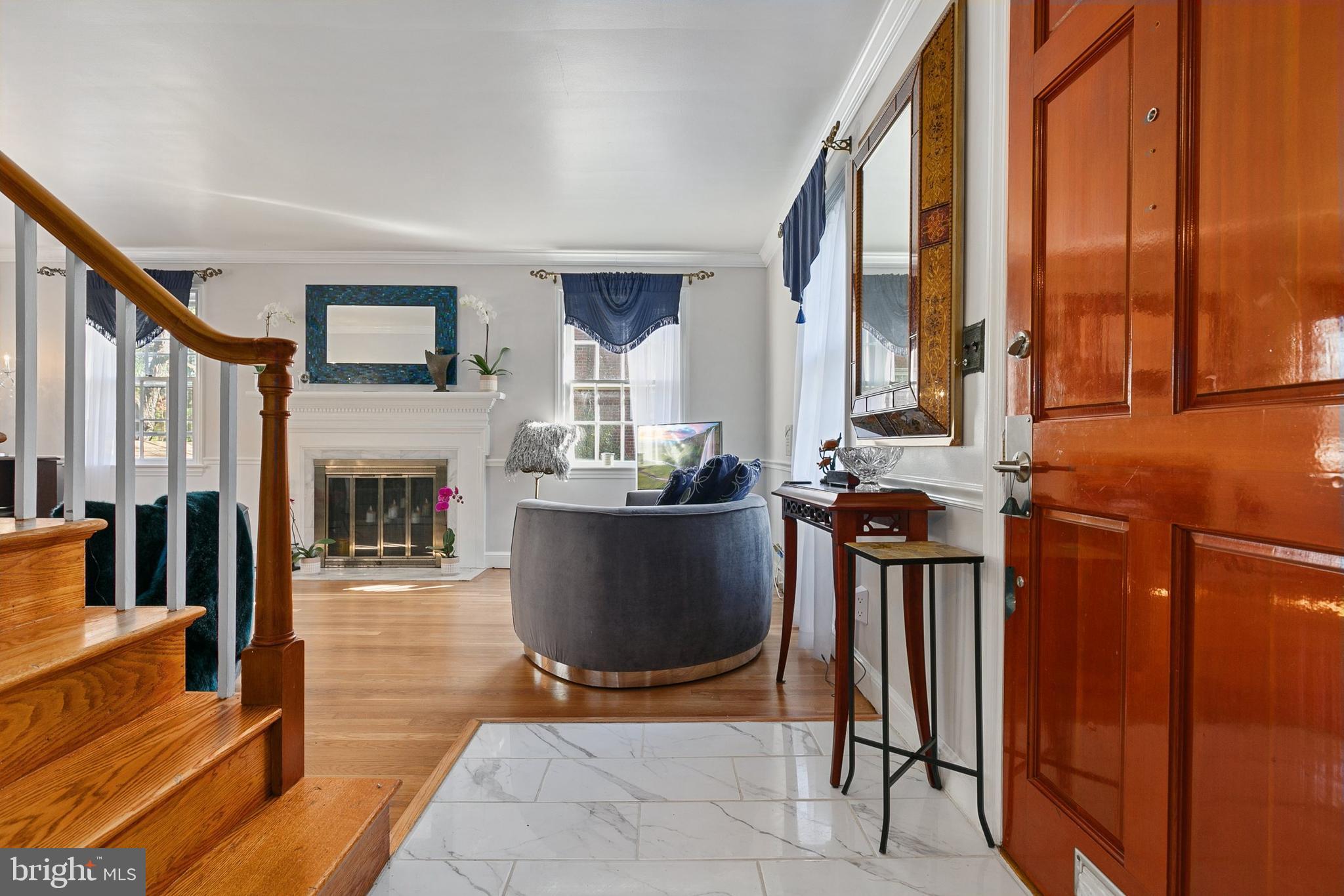 COLLEGE PARK - Residential