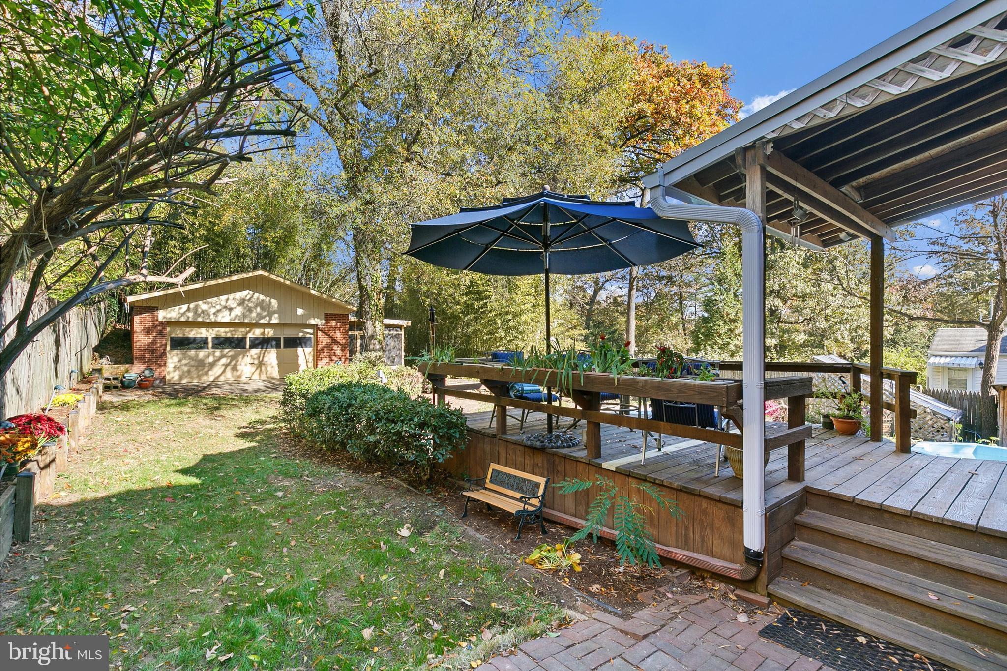 COLLEGE PARK - Residential