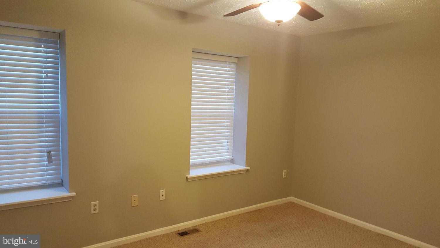 RIVERSIDE RUN - Residential