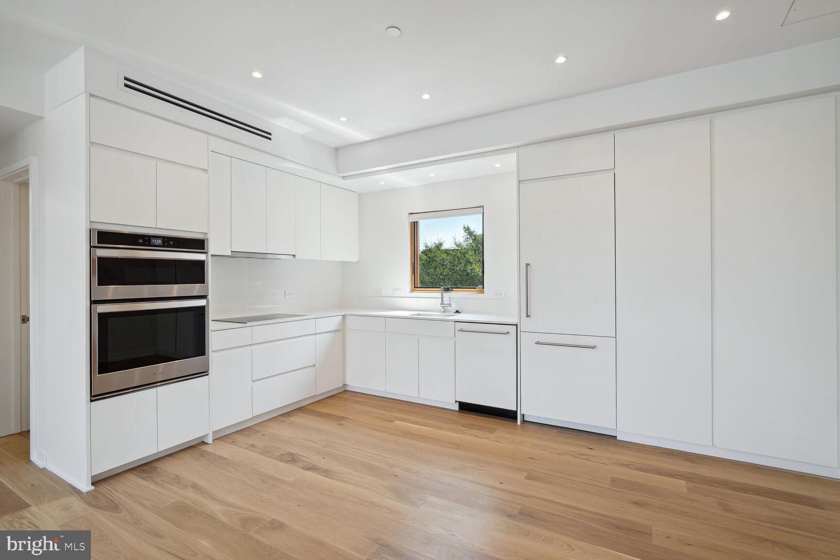 3223 PROSPECT STREET NW 404