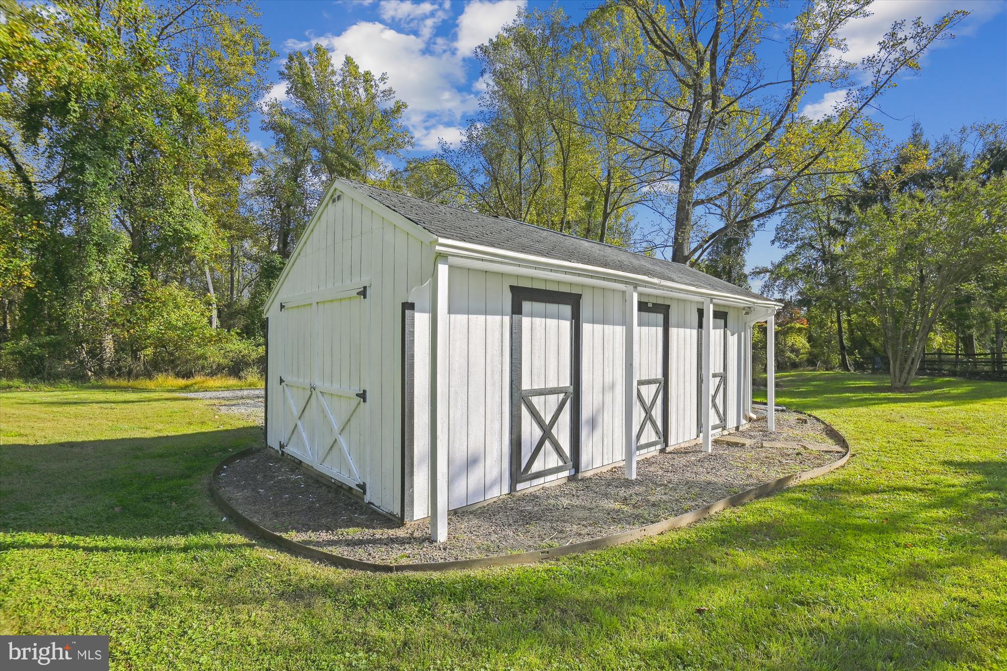 FALLS ROAD CORRIDOR - Residential
