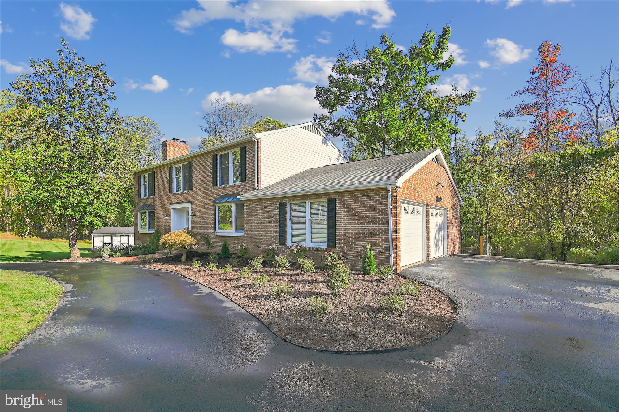 FALLS ROAD CORRIDOR - Residential