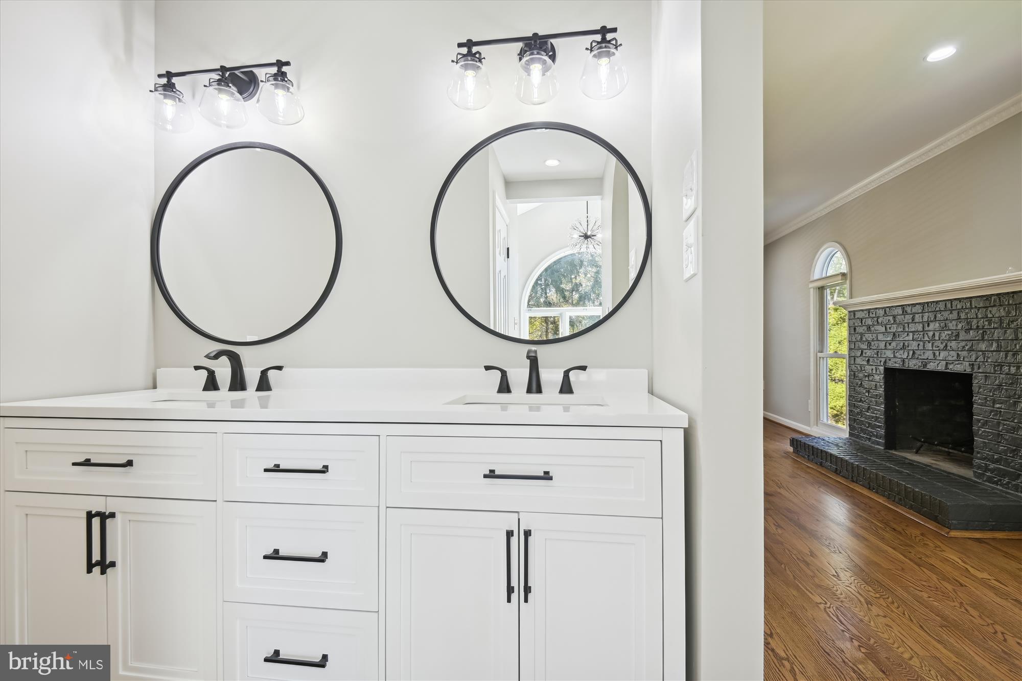 FALLS ROAD CORRIDOR - Residential