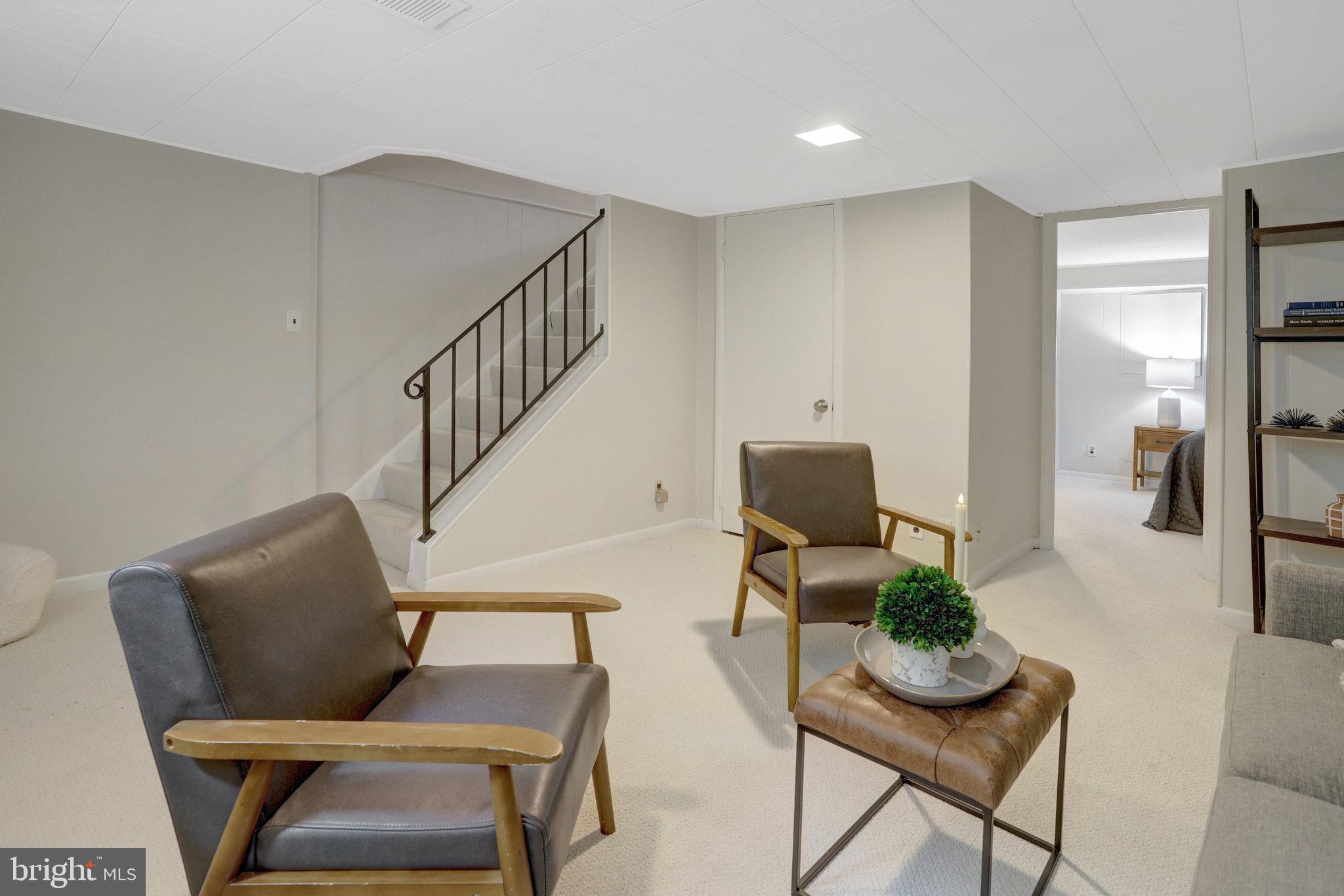 FAIRLINGTON MEADOWS - Residential