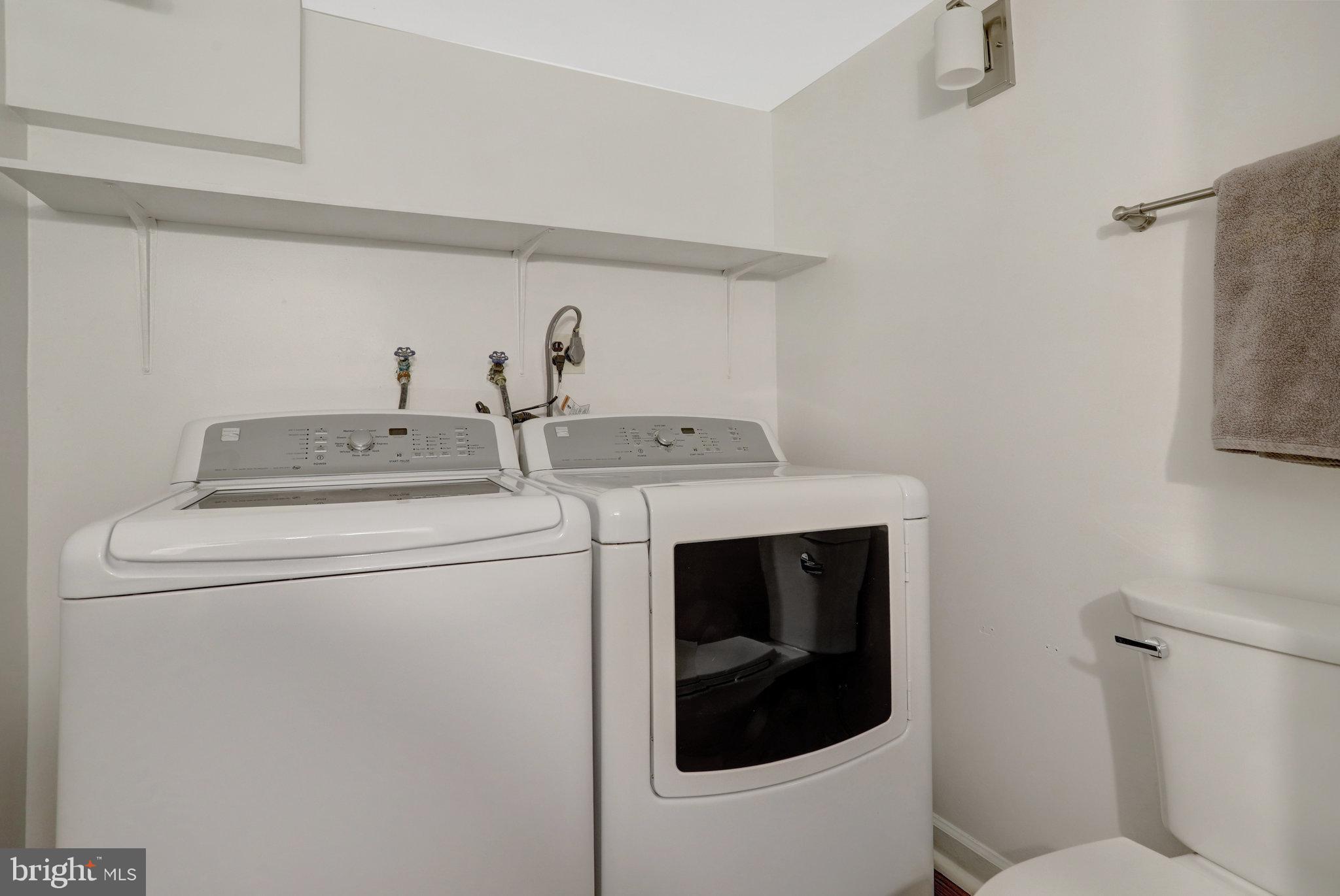 FAIRLINGTON MEADOWS - Residential