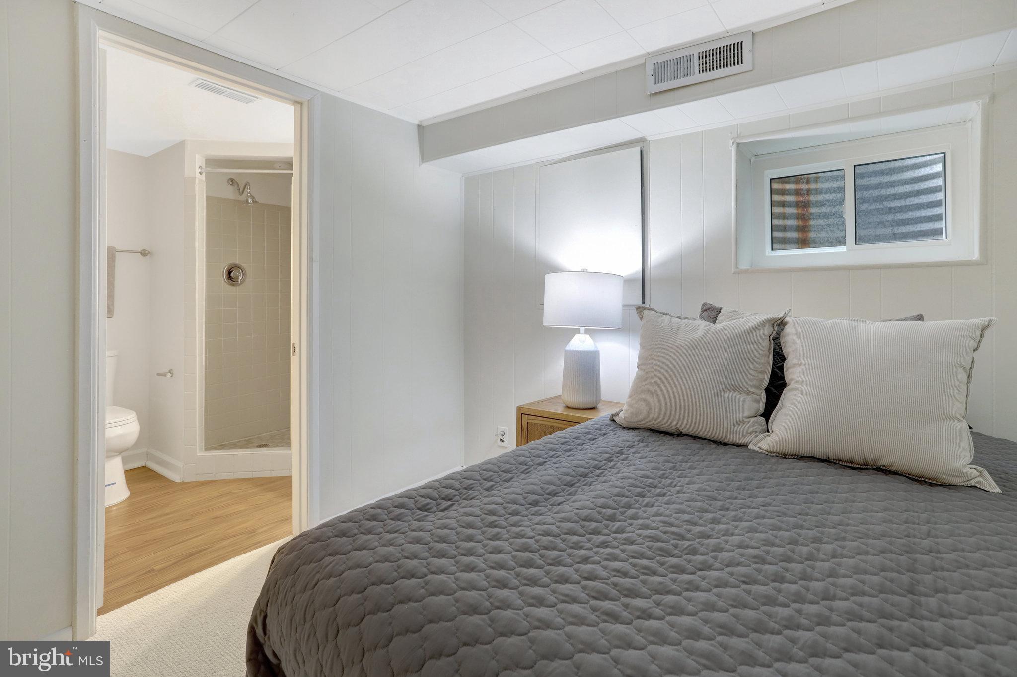 FAIRLINGTON MEADOWS - Residential