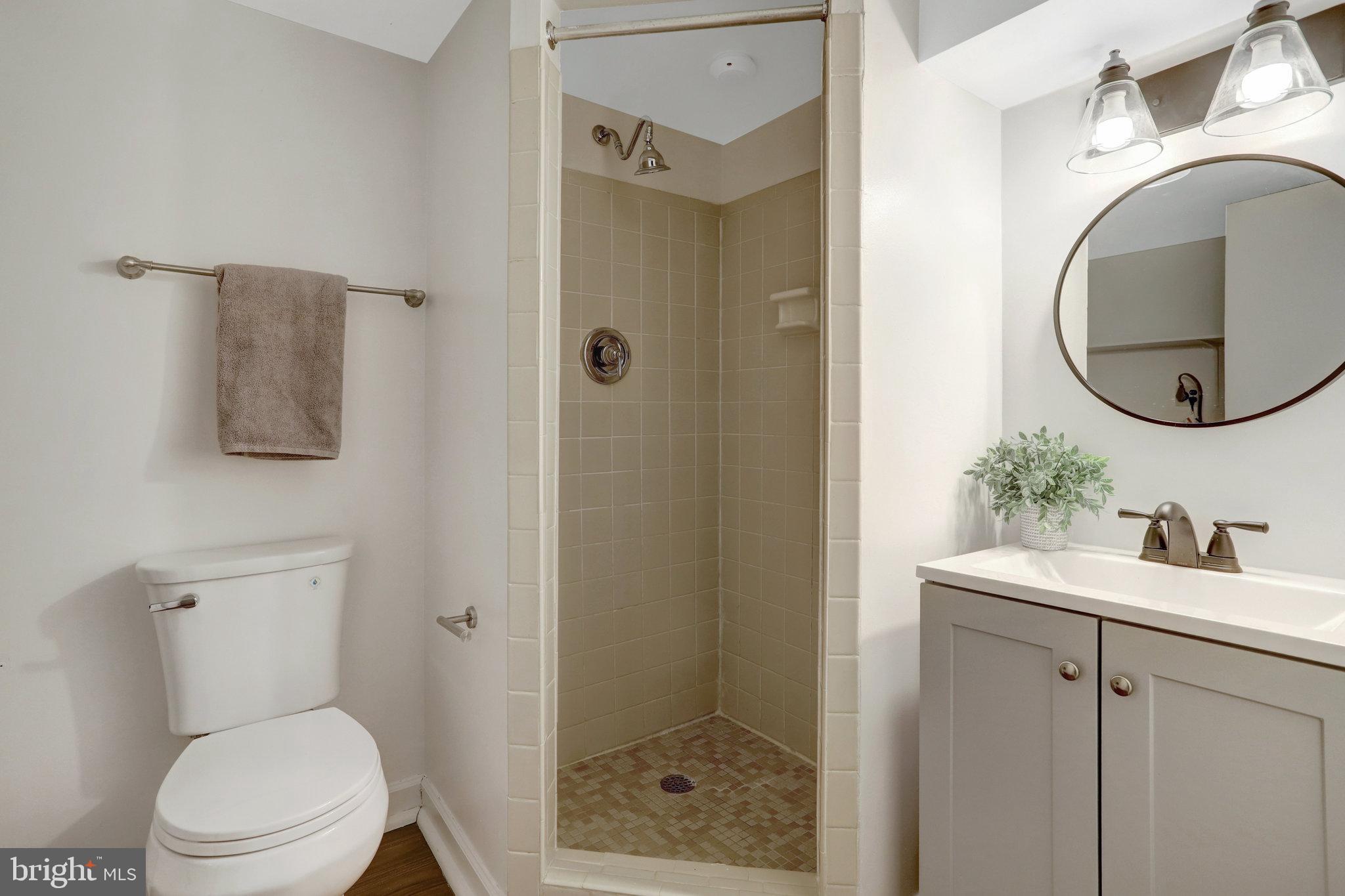 FAIRLINGTON MEADOWS - Residential