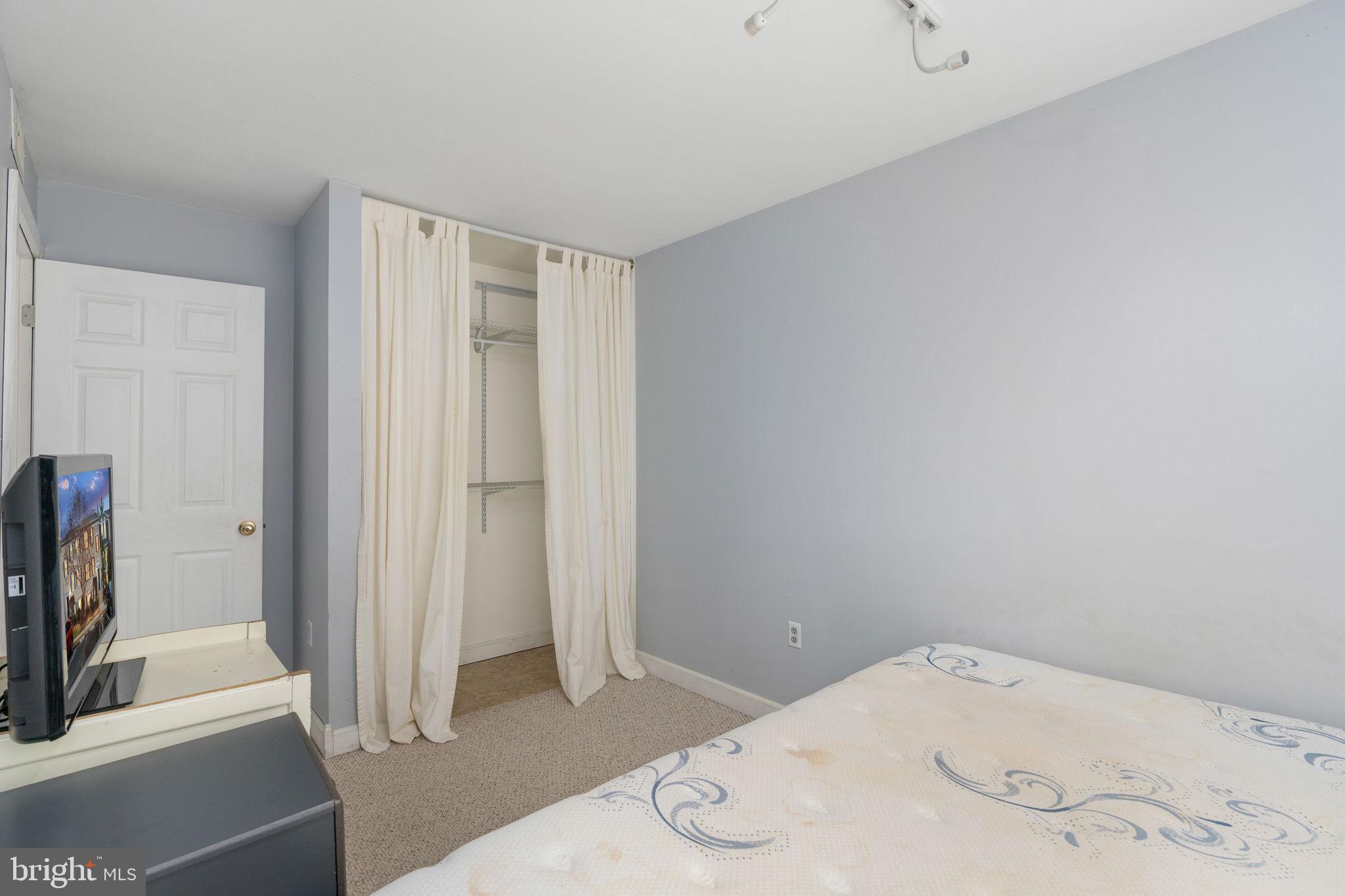 ANTIETAM SQUARE CONDO - Residential