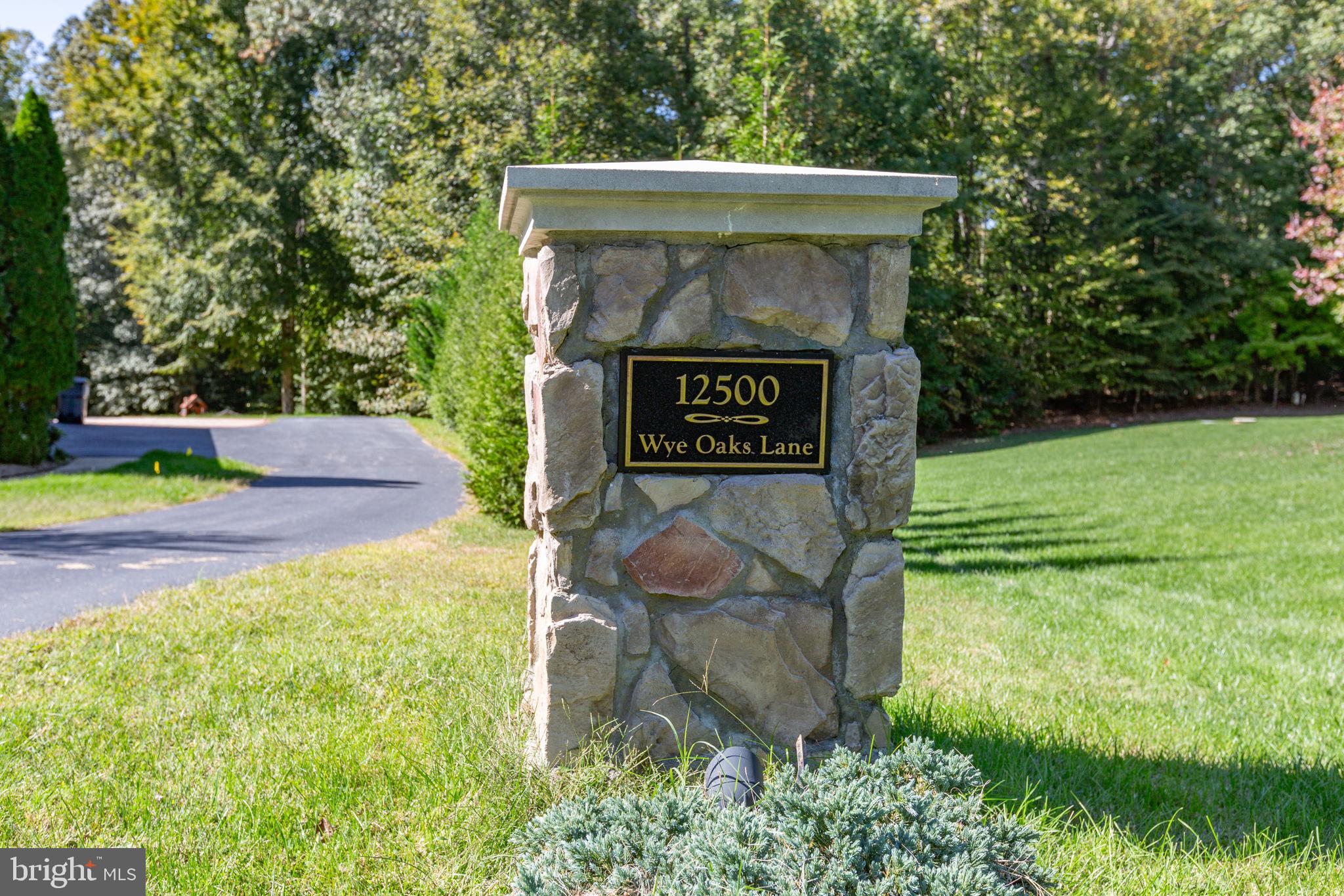 12500 WYE OAKS LANE