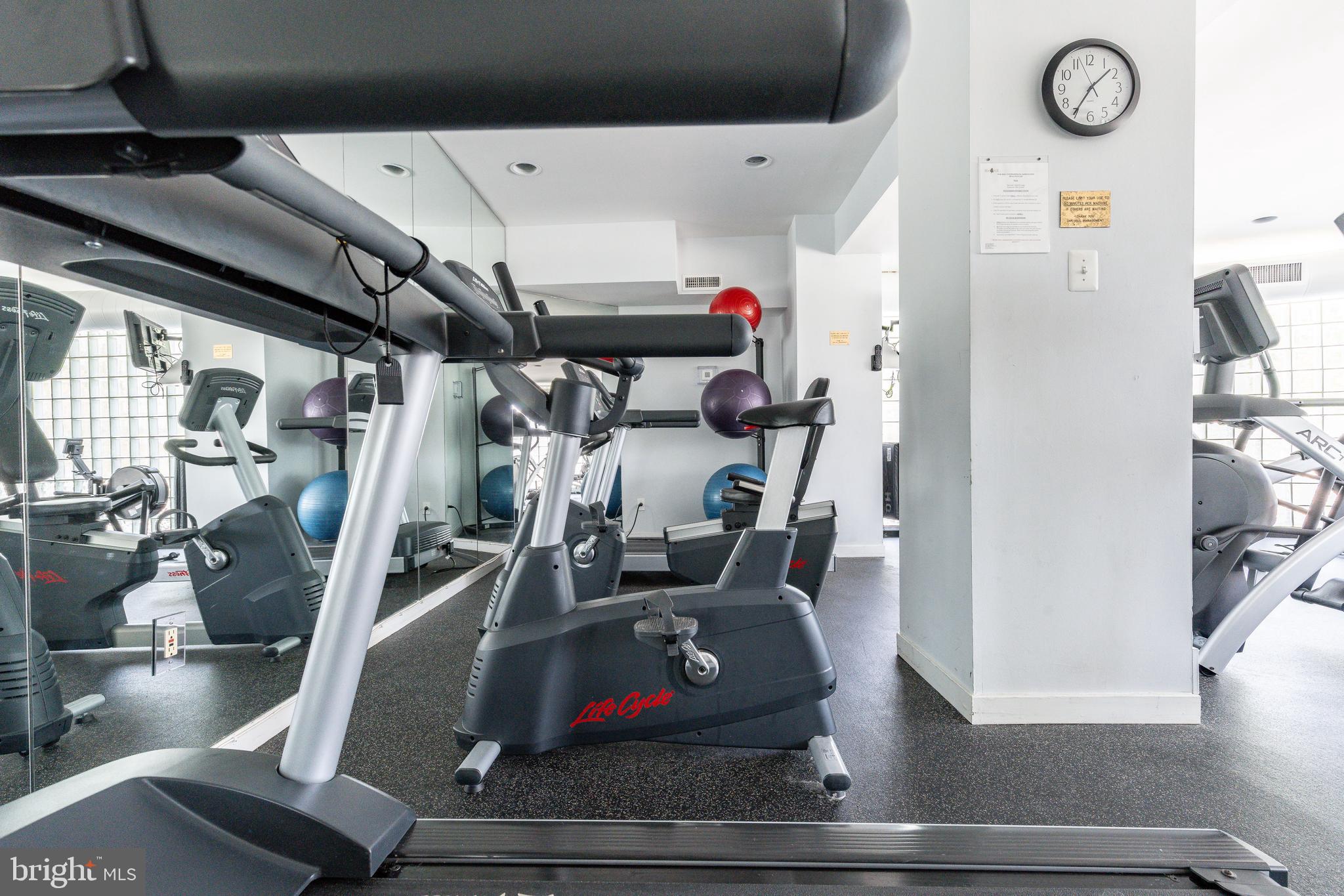 OAK HILL - Residential