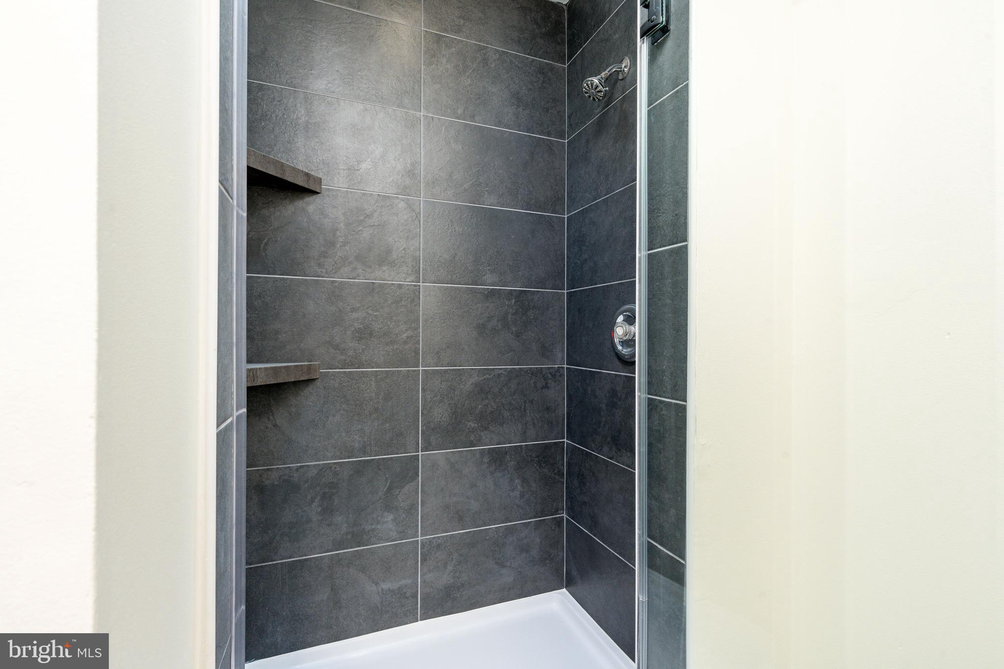 OAK HILL - Residential