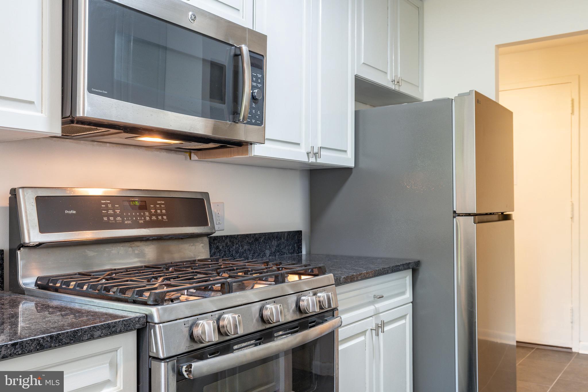 OAK HILL - Residential