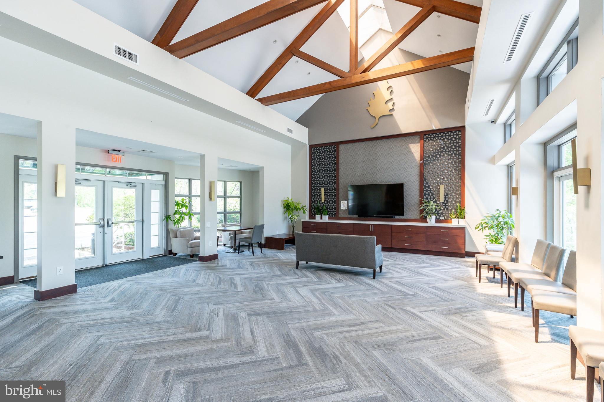 OAK HILL - Residential