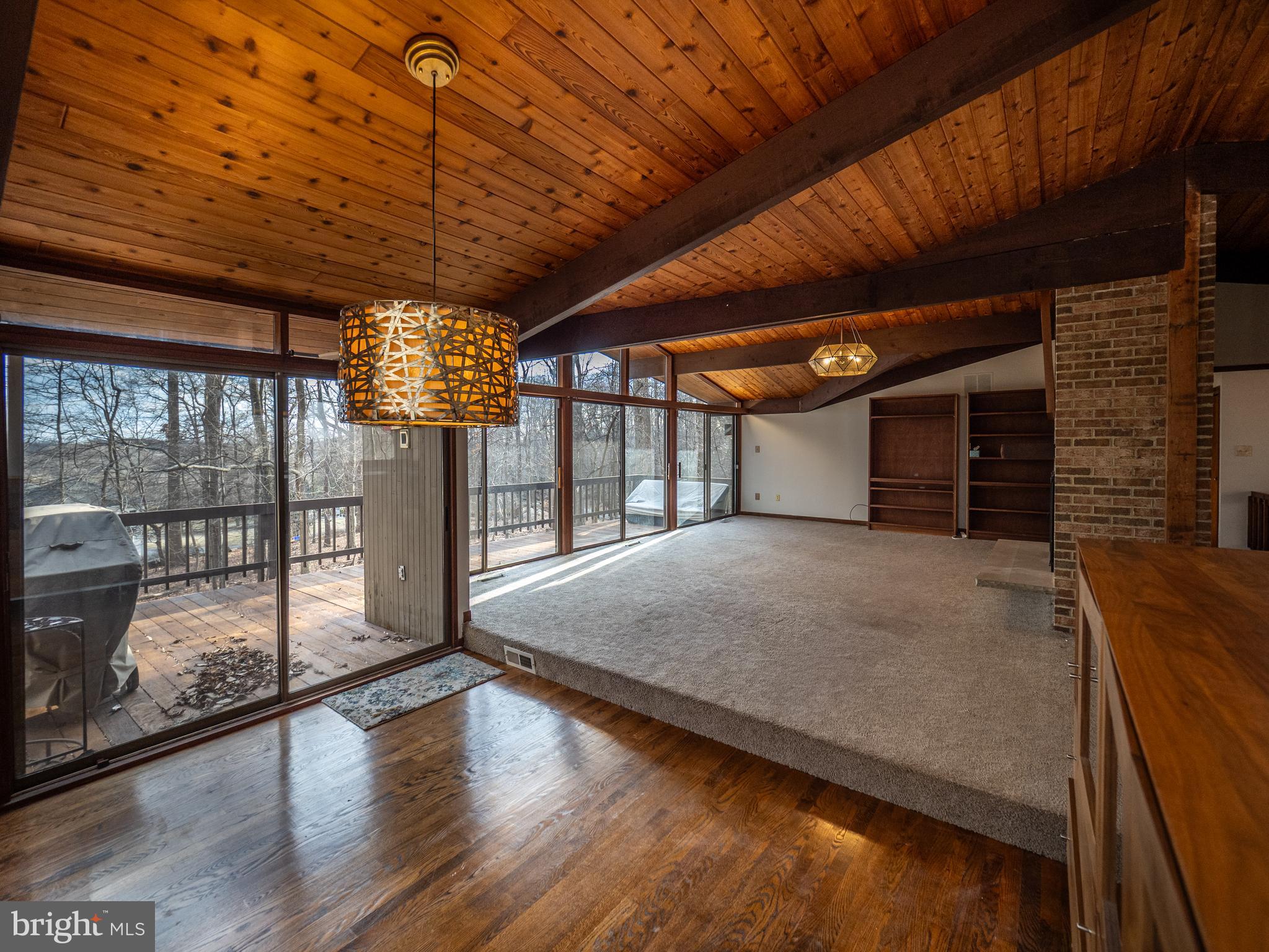 DARNESTOWN KNOLLS - Residential Lease