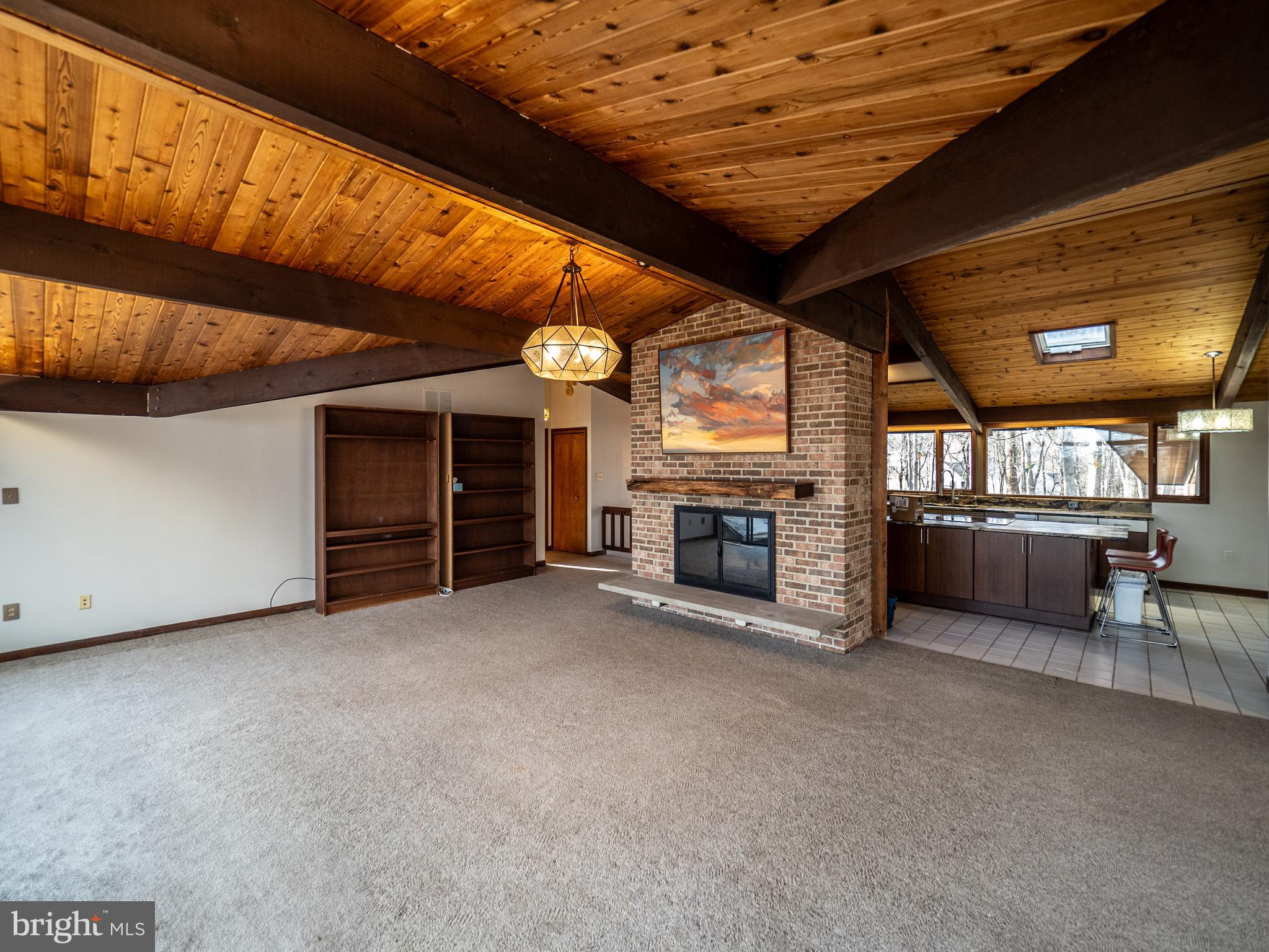 DARNESTOWN KNOLLS - Residential Lease