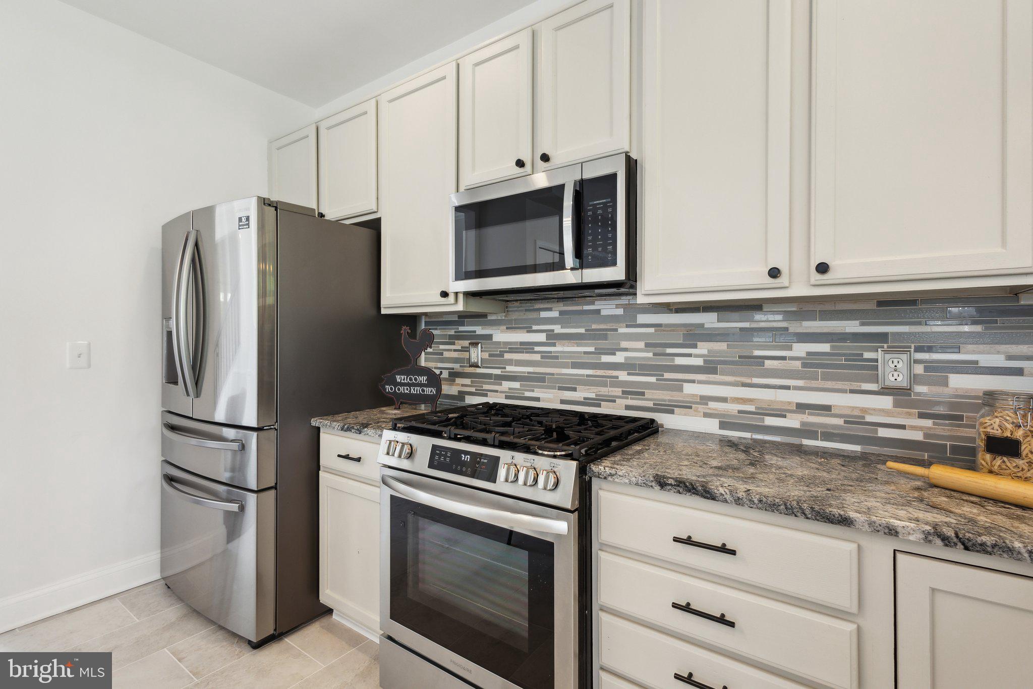 GREEN MEADOWS - Residential