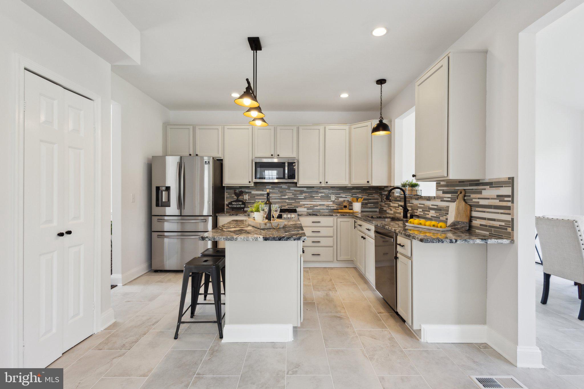 GREEN MEADOWS - Residential