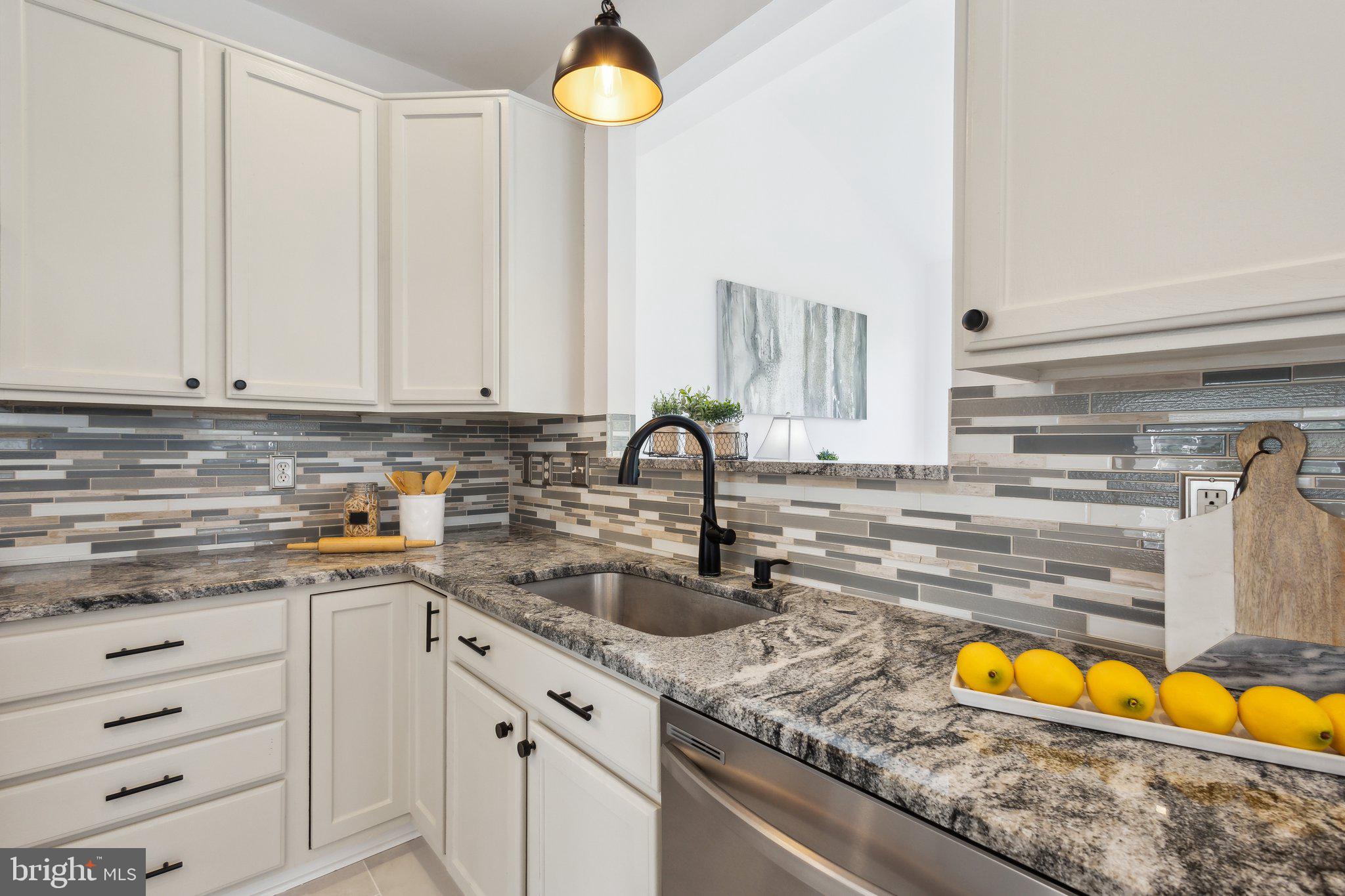 GREEN MEADOWS - Residential