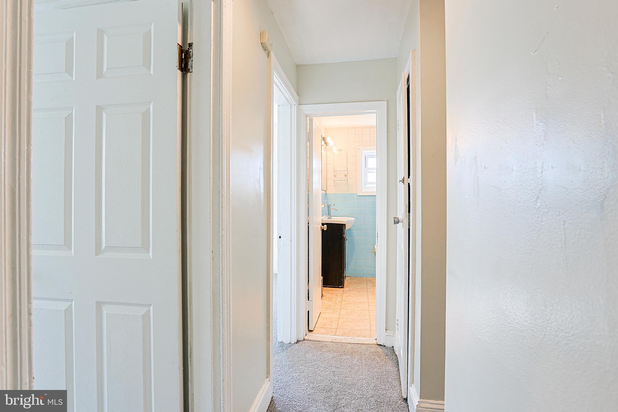CLIFTON HEIGHTS - Residential