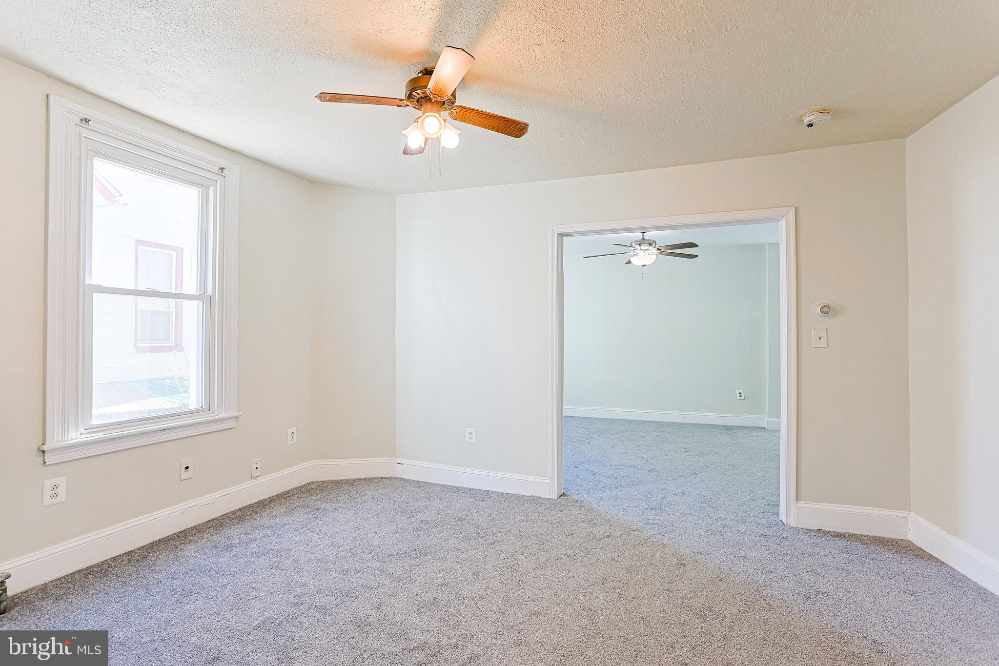 CLIFTON HEIGHTS - Residential