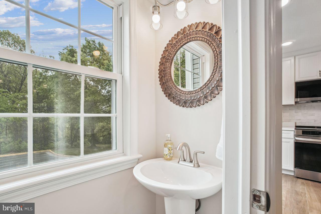 SINGLETONS GROVE - Residential