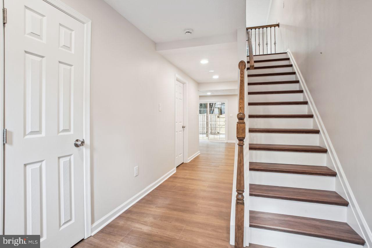 SINGLETONS GROVE - Residential