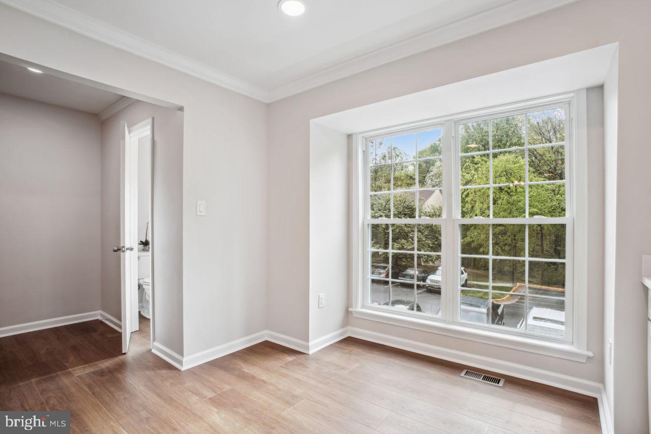 SINGLETONS GROVE - Residential