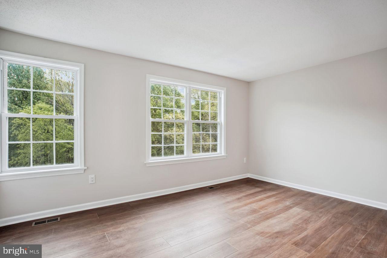 SINGLETONS GROVE - Residential