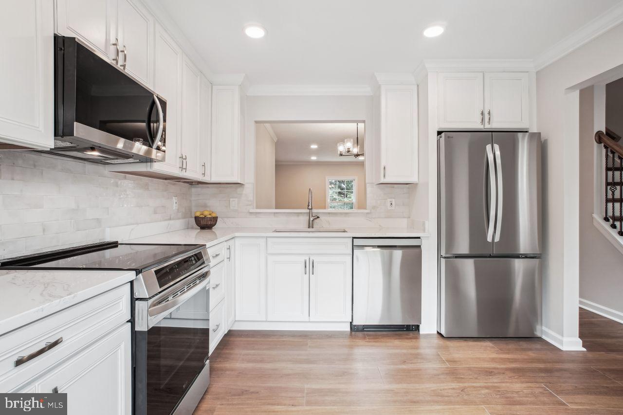 SINGLETONS GROVE - Residential