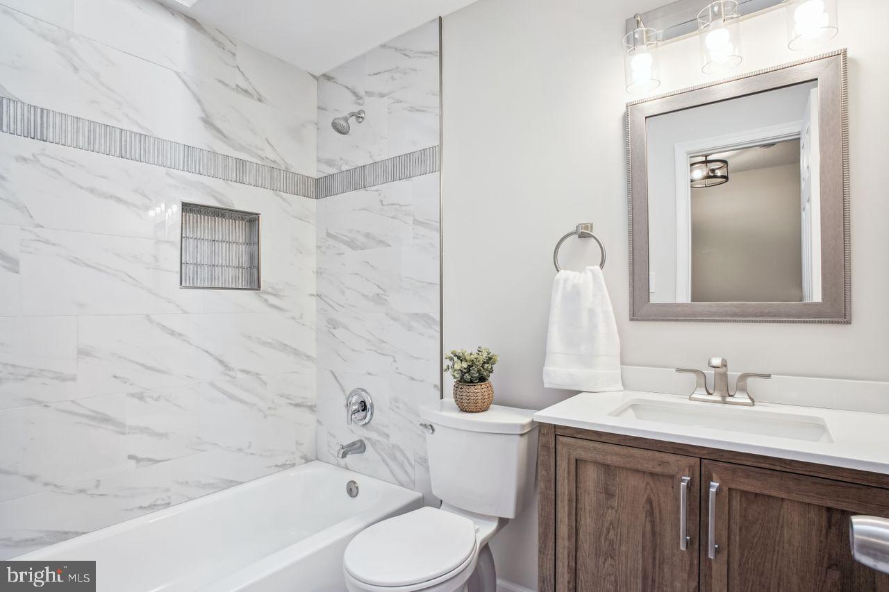 SINGLETONS GROVE - Residential