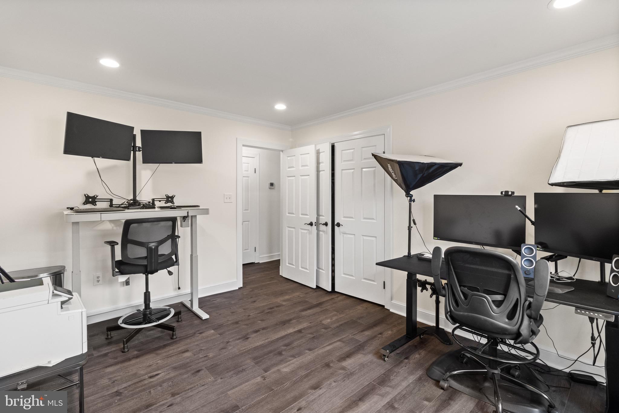 INGLEWOOD ESTATES - Residential