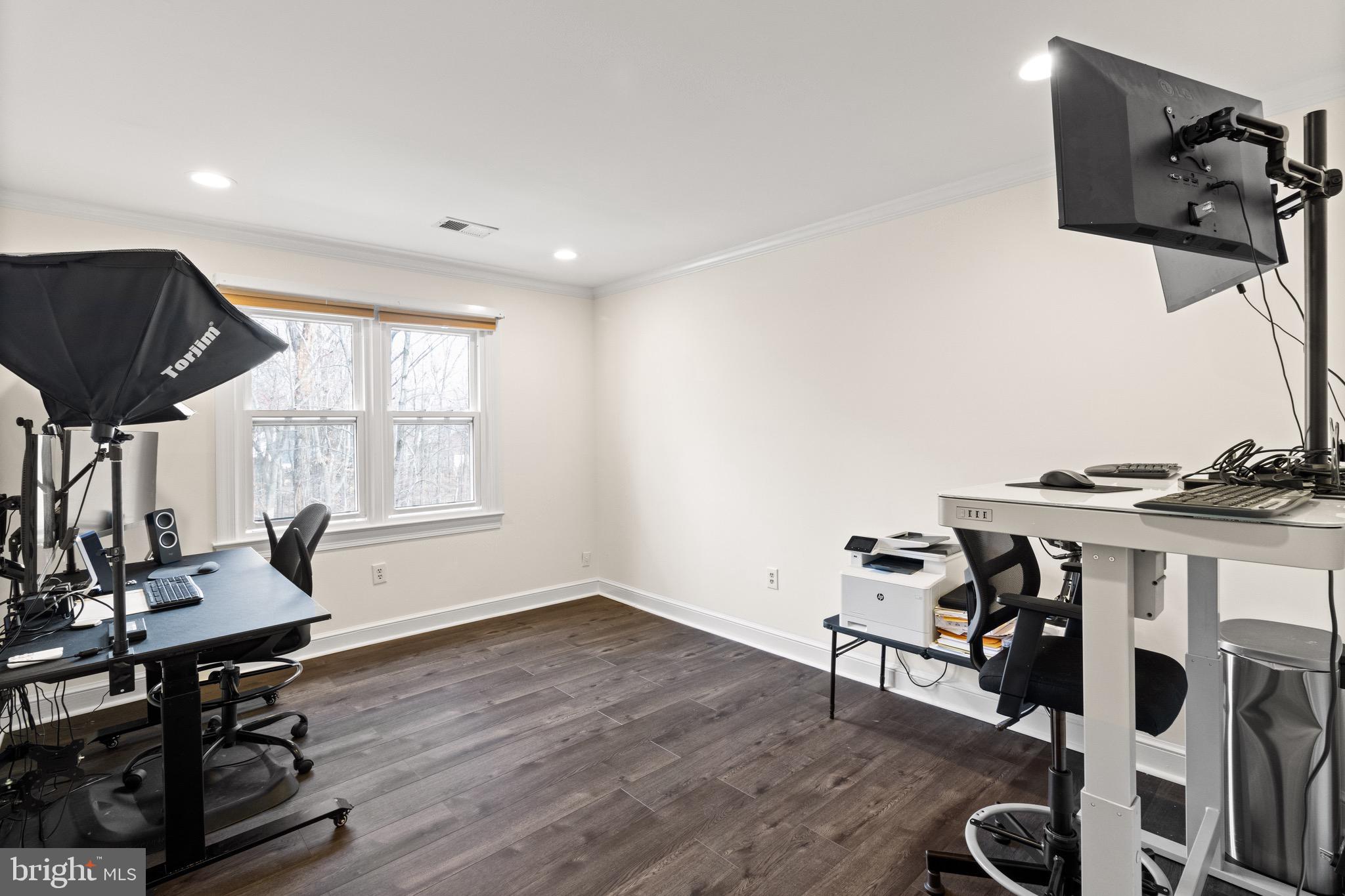 INGLEWOOD ESTATES - Residential