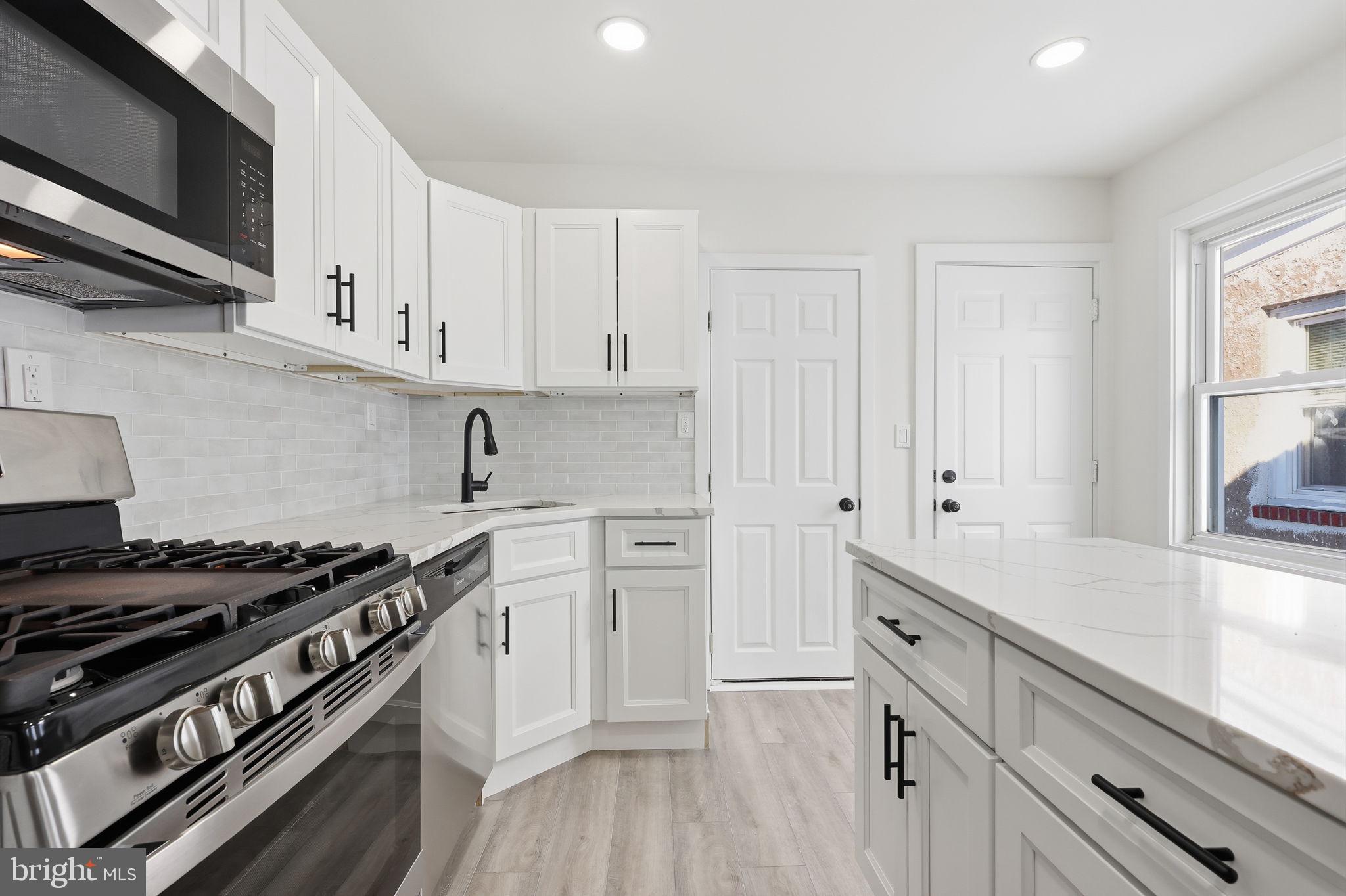 BRISTOL - Residential