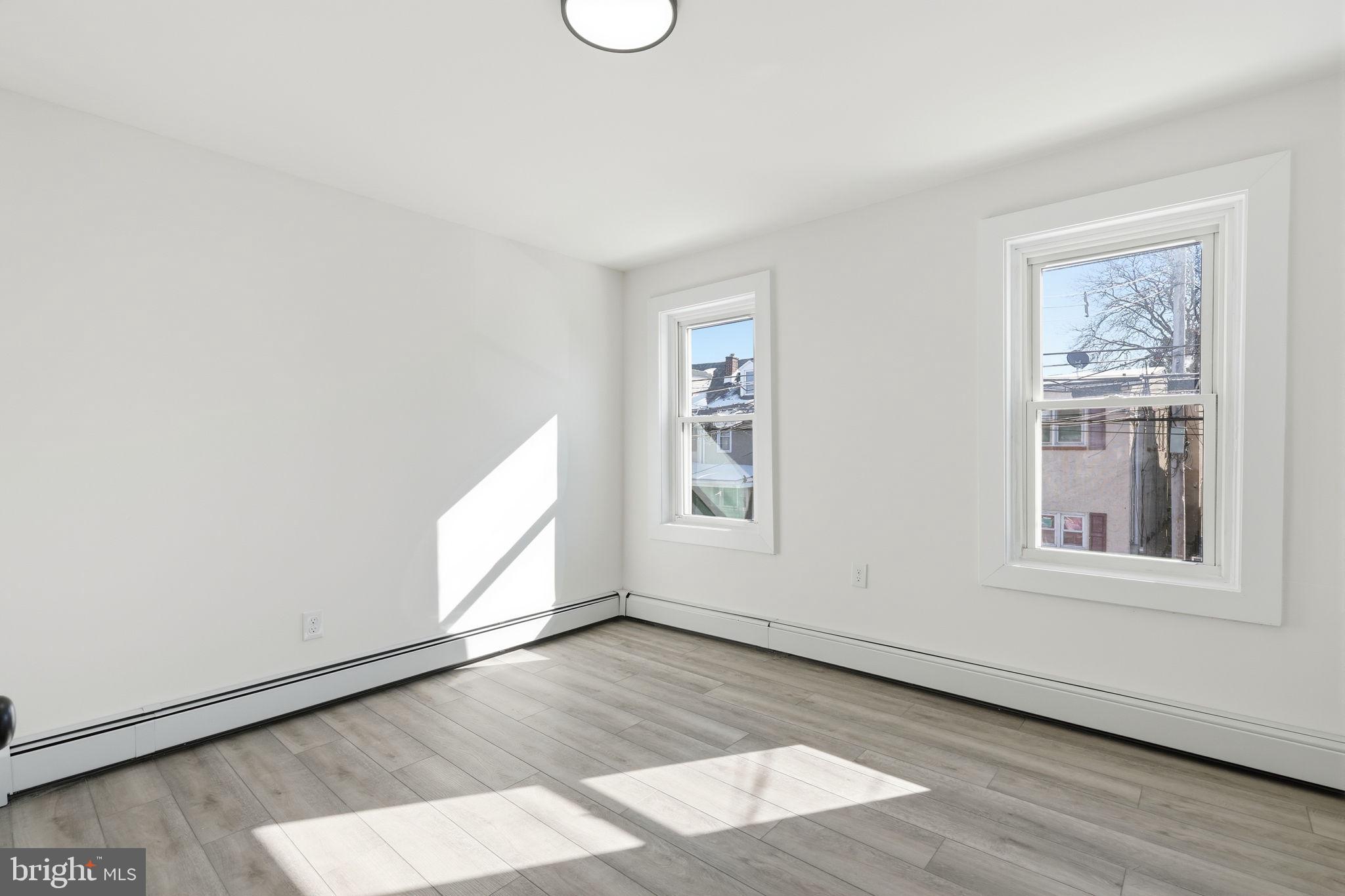 BRISTOL - Residential