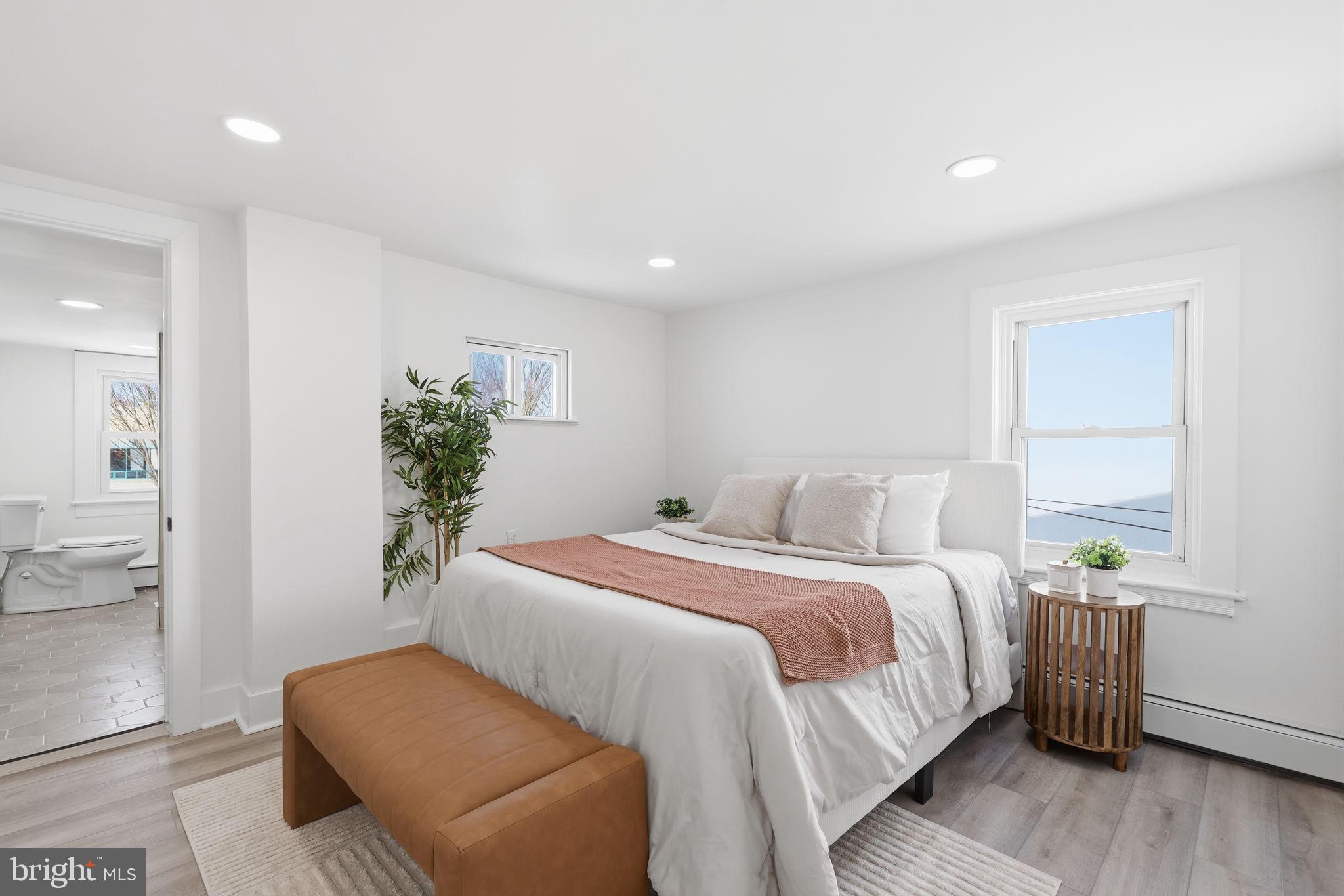 BRISTOL - Residential