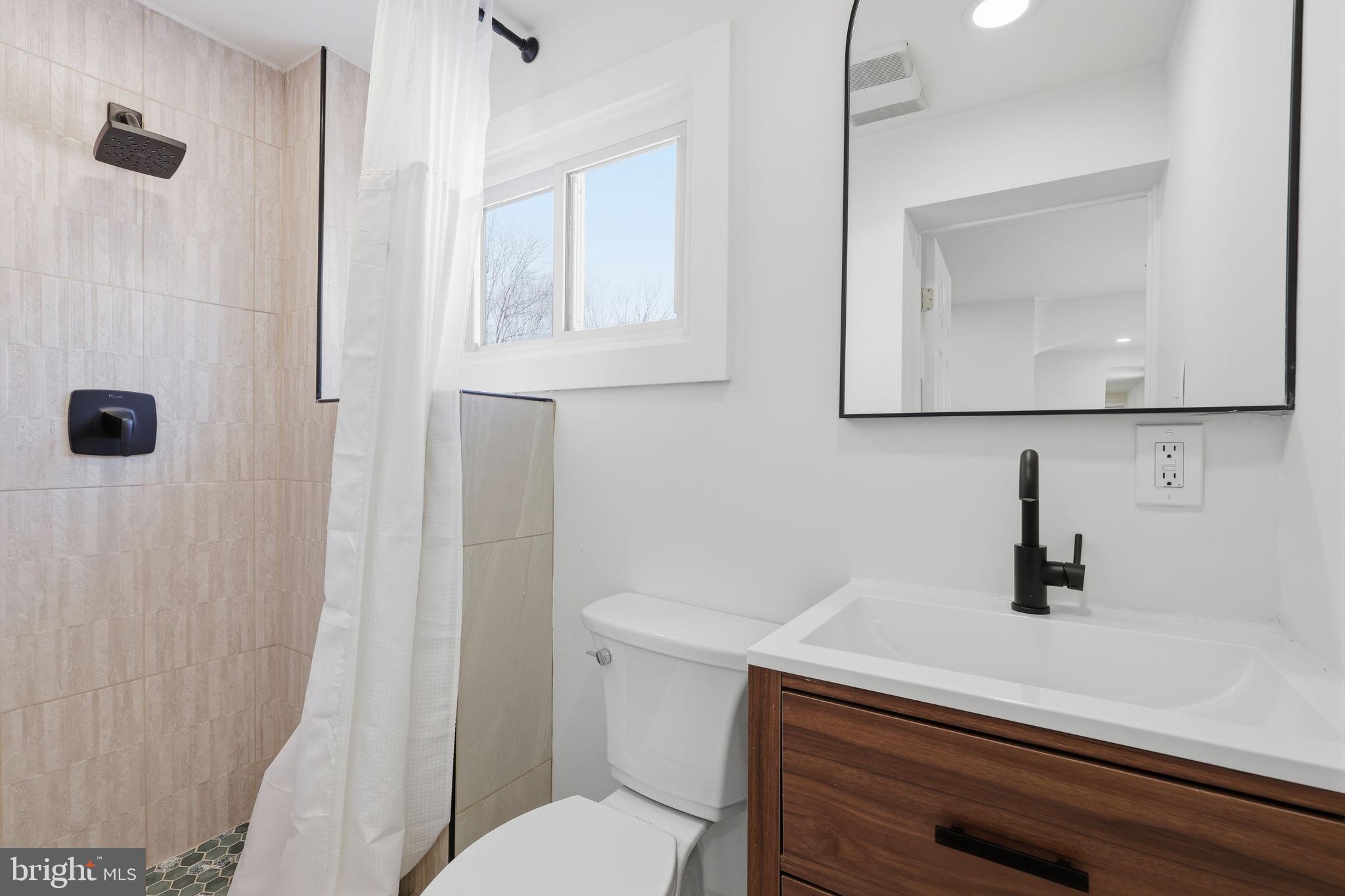 BRISTOL - Residential