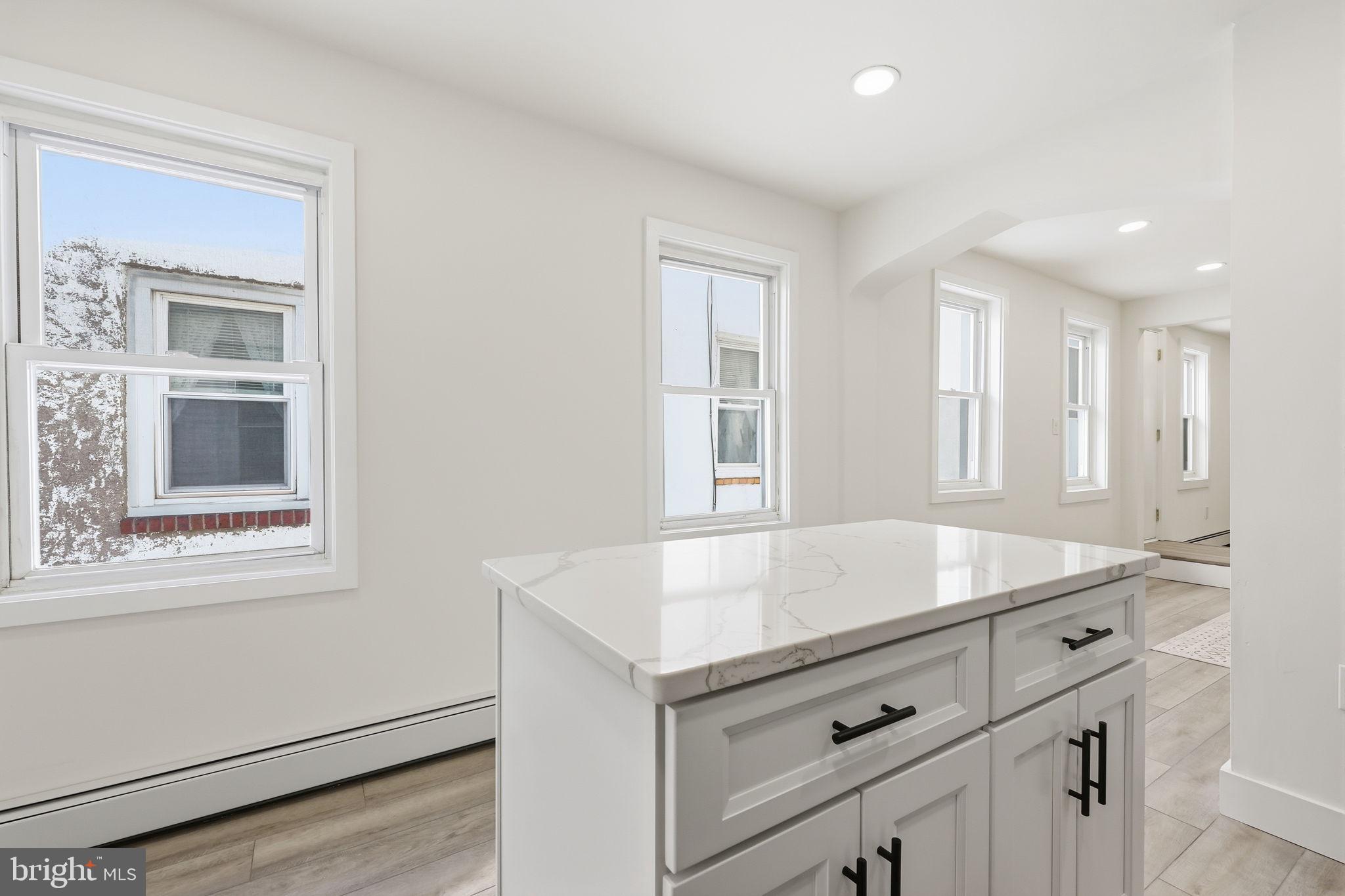 BRISTOL - Residential