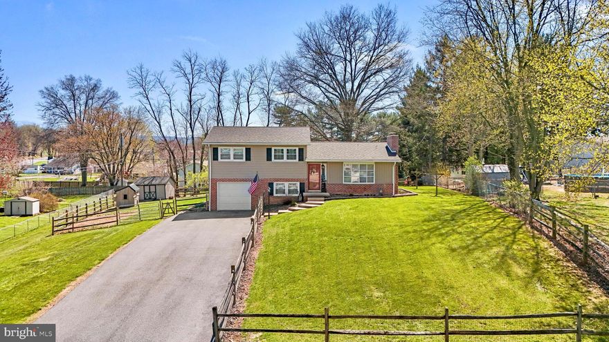 Stop scrolling, you just found THE ONE!  It’s sure to be love at first sight from the minute you pull in the driveway.  The entryway welcomes you into the spacious living room with your cozy fireplace and leads you right to the open dining space.  The kitchen has been beautifully updated and has brand new SS appliances.  And a bonus…a gas stove!  Go up a few steps to find a large, nicely redone, full bath with 3 spacious bedrooms.  In your main bedroom you have your own private half bath.  With 2 more living spaces on the lower levels you’ll have room for all the things!! You can have your workout space, family room,  play room, or even a 4th bedroom!  The yard is fully fenced and beautifully landscaped allowing you to roam freely.  This low maintenance house is ready and waiting for you.  The only work you’ll need to do is unpack!